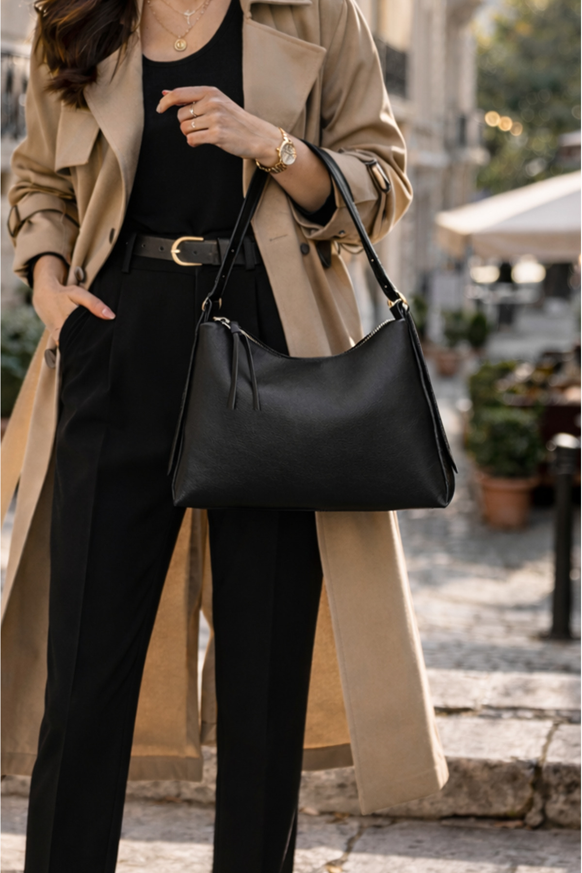 Women's Black Hand and Shoulder Bag