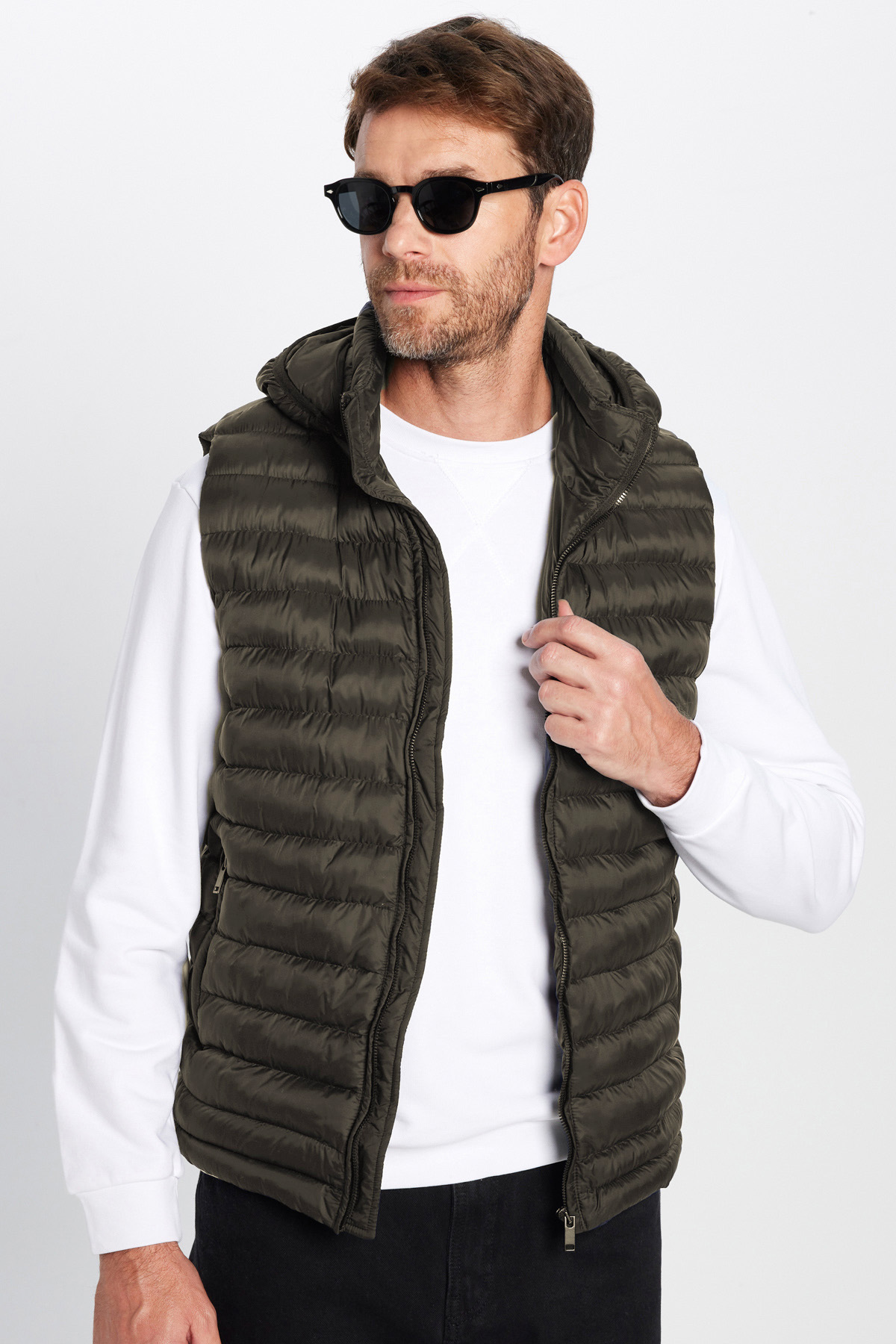 Tudors Erkek Slim Fit Dar Kesim Rüzgara Karşı Dayanıklı Cepli Haki Çıkarılabilir Kapüşonlu Şişme Yelek görsel 4