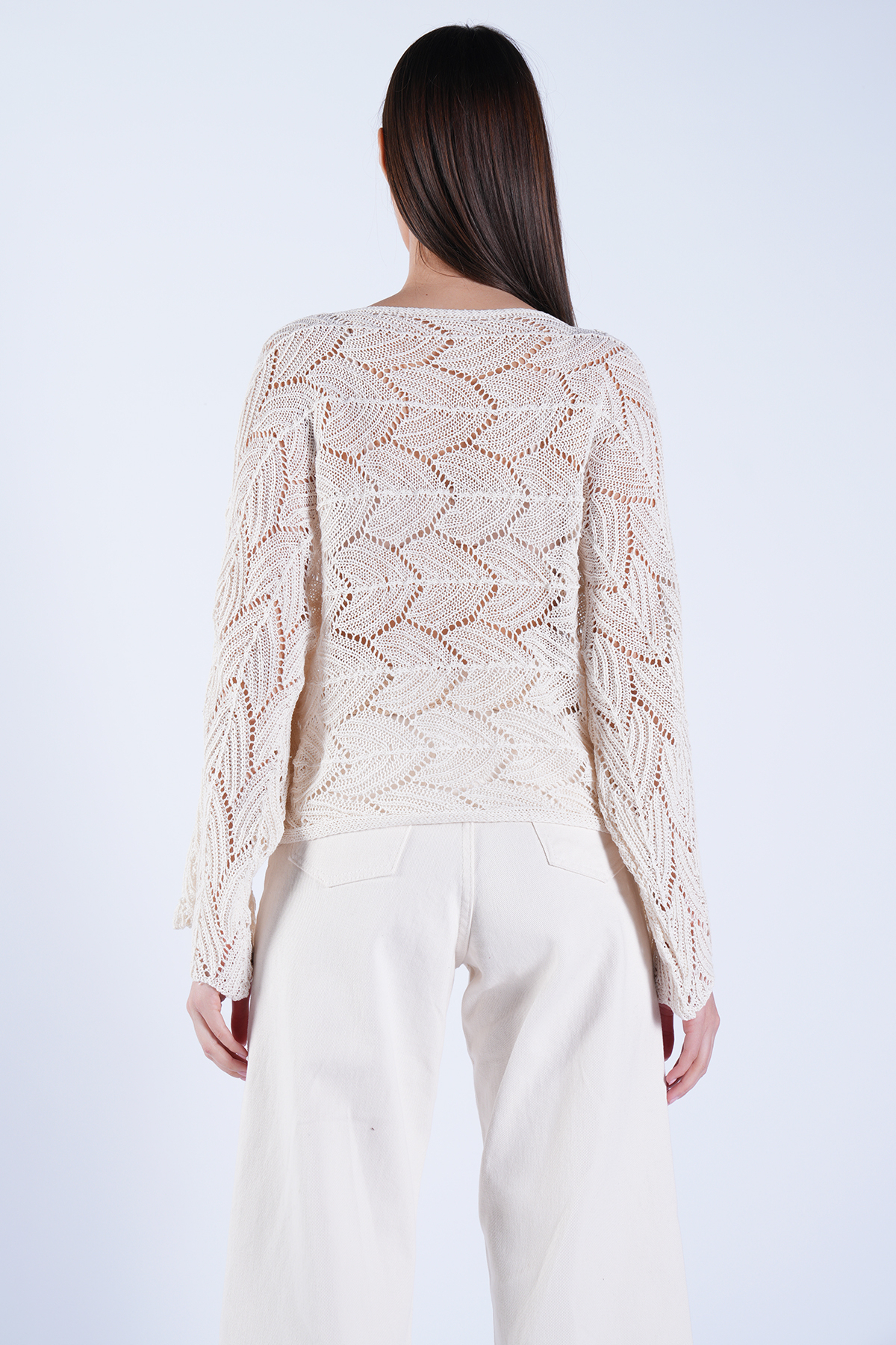 Trend Alaçatı Stili  Vanilya Kayık Yaka Yaprak Desenli Salaş Crop Triko Bluz ALC-X15111 - Görsel 7