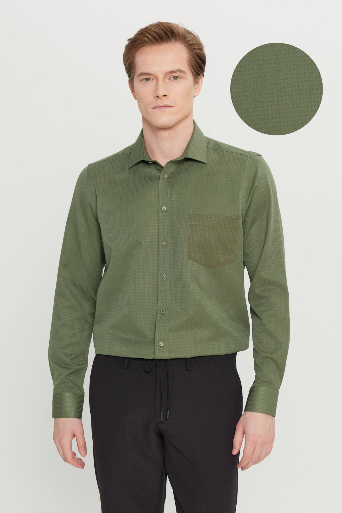 AC&Co / Altınyıldız Classics Erkek Haki Pamuklu Tailored Slim Fit Dar Kesim Klasik Yaka Armürlü Cepli Gömlek görsel 2