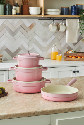 Karaca Swiss Crystal Neocast 7 Parça Döküm Tencere Seti Pembe - 2 Adet Fırın ...