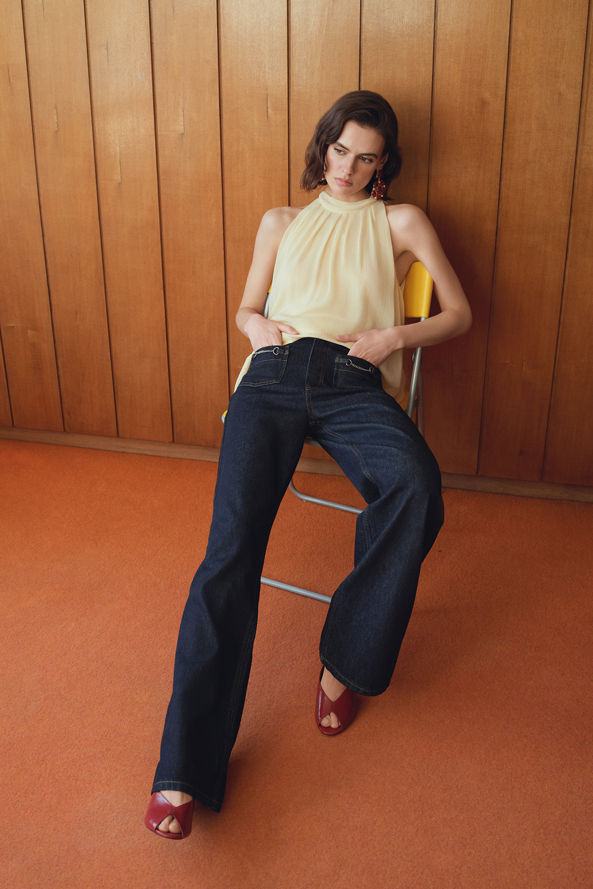 Trendyolmilla  Limited Edition Koyu Mavi DÖKÜMLÜ Cep Detaylı Yüksek Bel %100 Pamuk Wide Leg Jeans TWOSS26JE00028 - Görsel 5