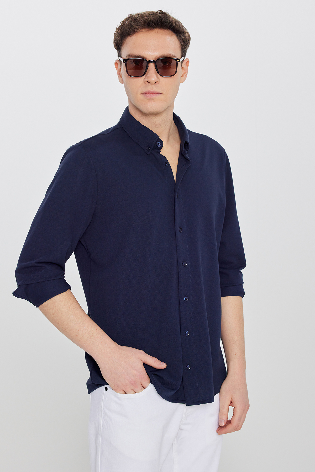 AC&Co / Altınyıldız Classics  Erkek Lacivert Nefes Alabilir Esnek Pamuklu Tailored Slim Fit Dar Kesim Düğmeli Yaka Örme Gömlek