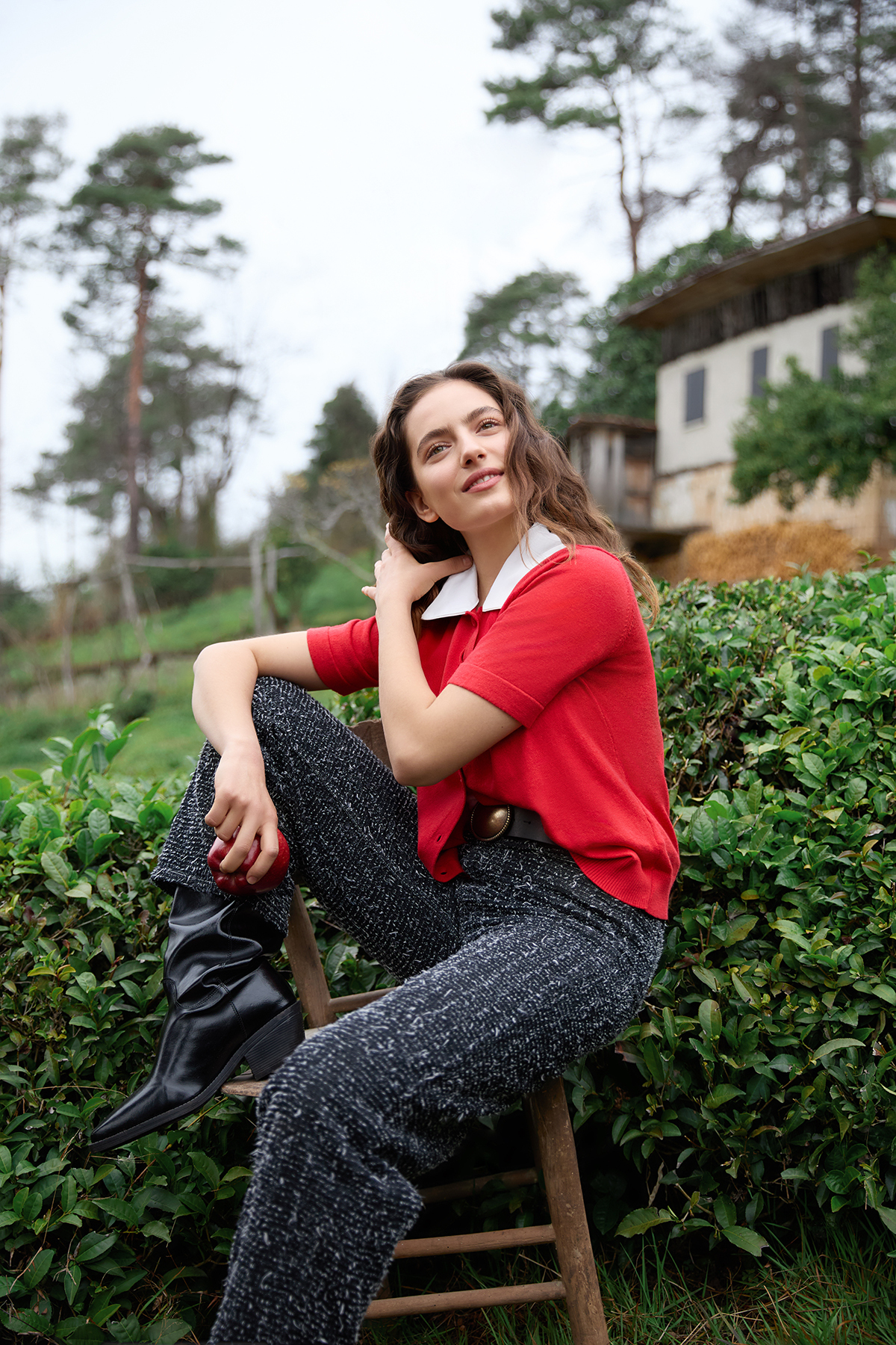 Trendyolmilla  Siyah Dokulu Kumaş Yüksek Bel %100 Pamuk Barrel Jeans TWOSS26JE00057