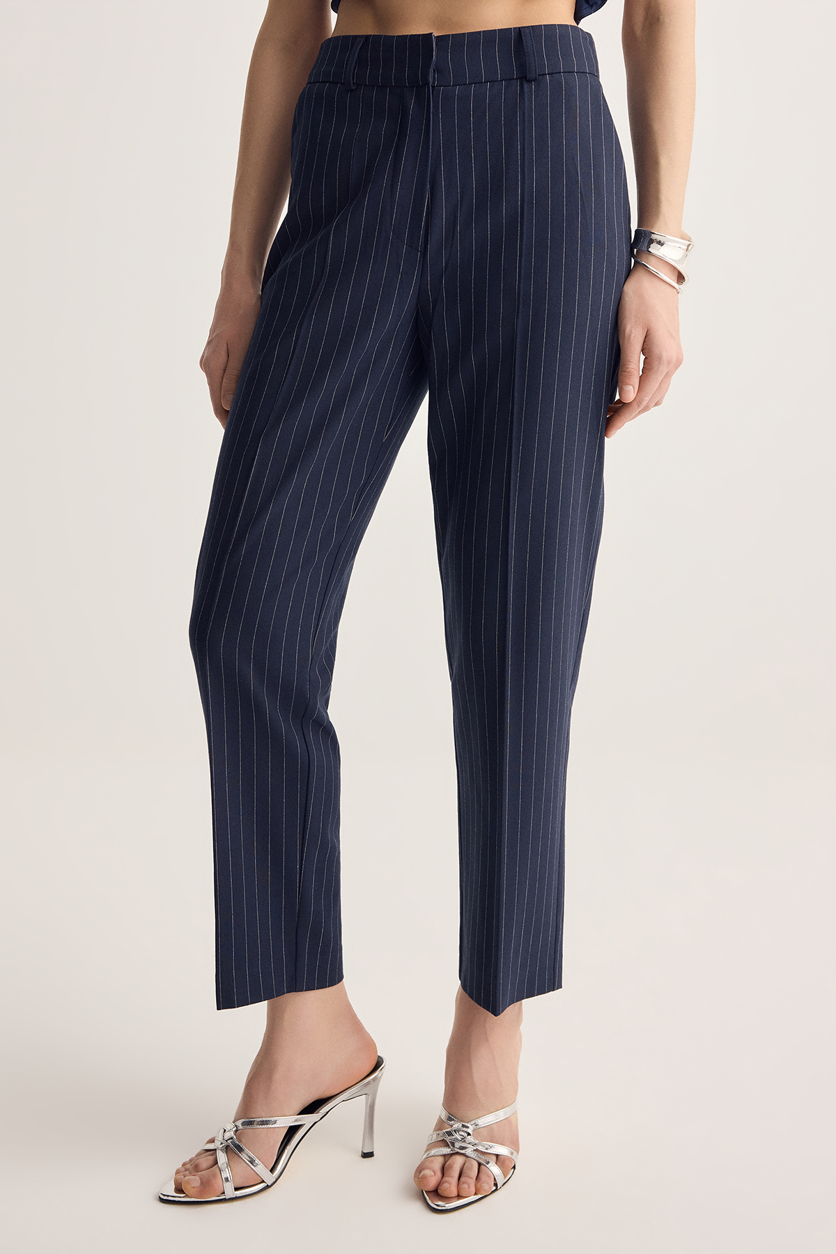 Trendyolmilla  Lacivert Çizgili Düz Paça Dokuma Pantolon TWOSS26PL00091 - Görsel 4