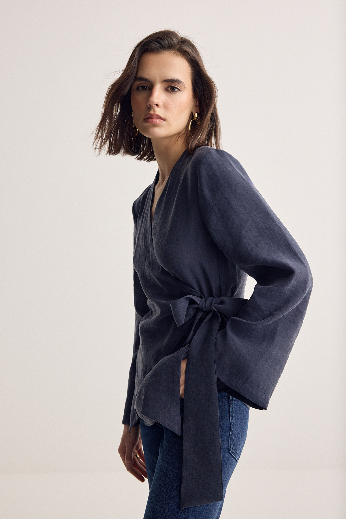 Trendyolmilla  Lacivert Kruvaze Kapama Dokuma Bluz TWOSS26BZ00455 - Görsel 3