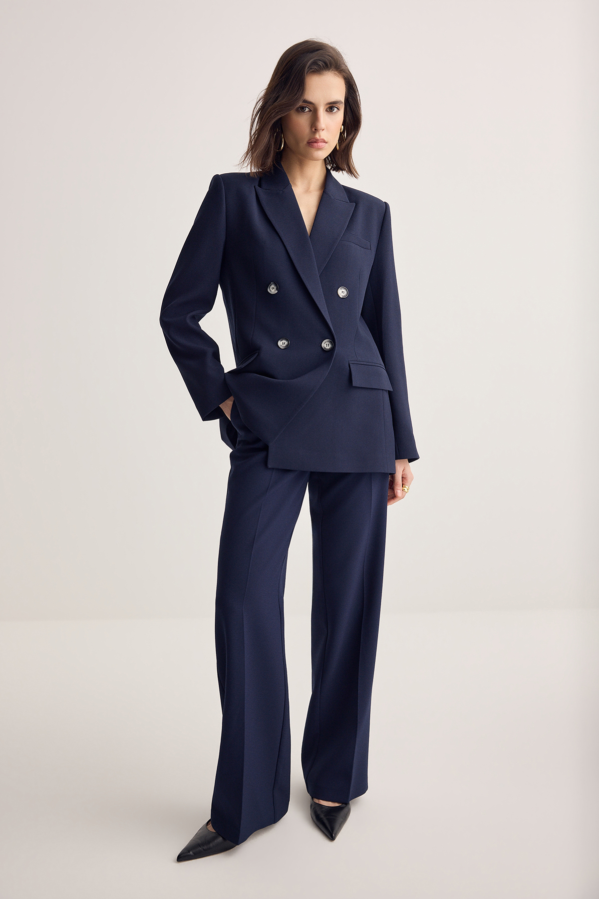 Trendyolmilla  Lacivert Klasik Dokuma Pantolon TWOSS26PL00095 - Görsel 4