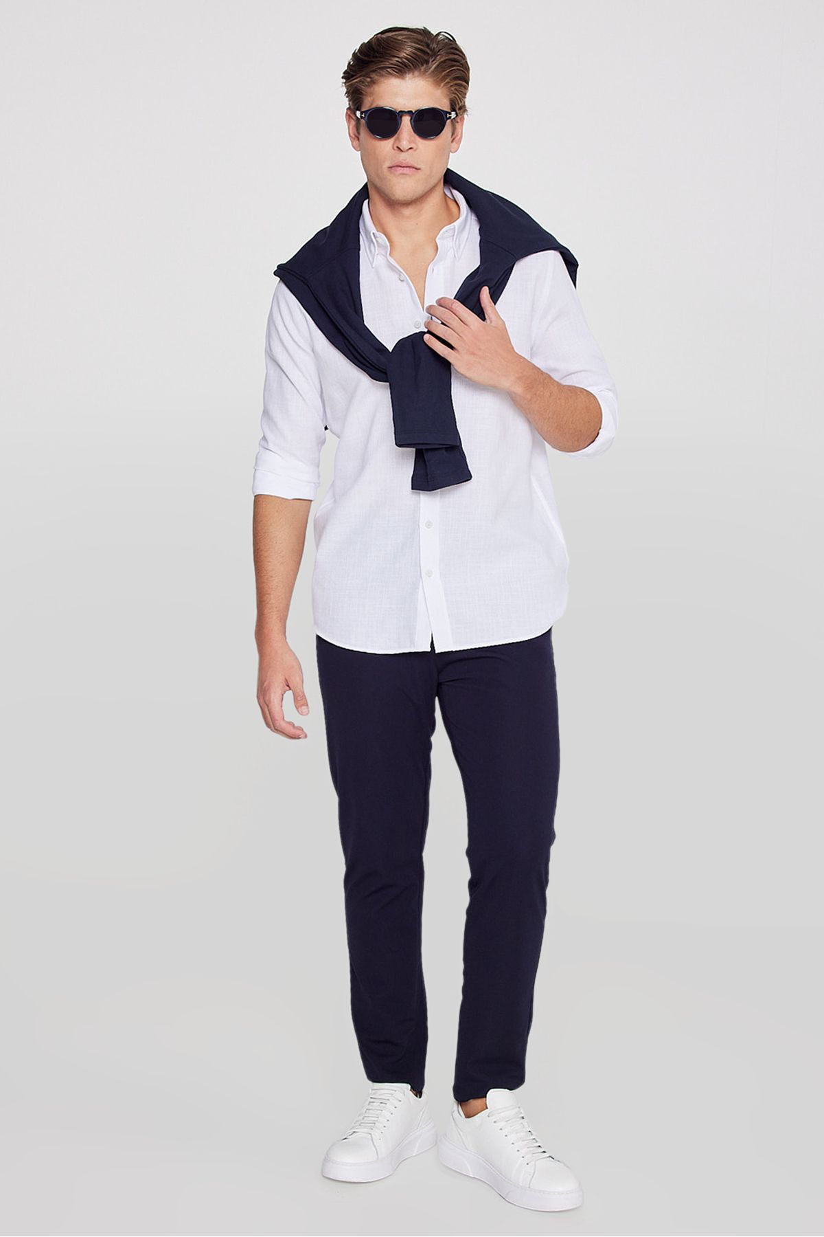 AC&Co / Altınyıldız Classics Erkek Lacivert Slim Fit Dar Kesim Beli Bağlamalı Yan Cepli Casual Jogger Pantolon görsel 4
