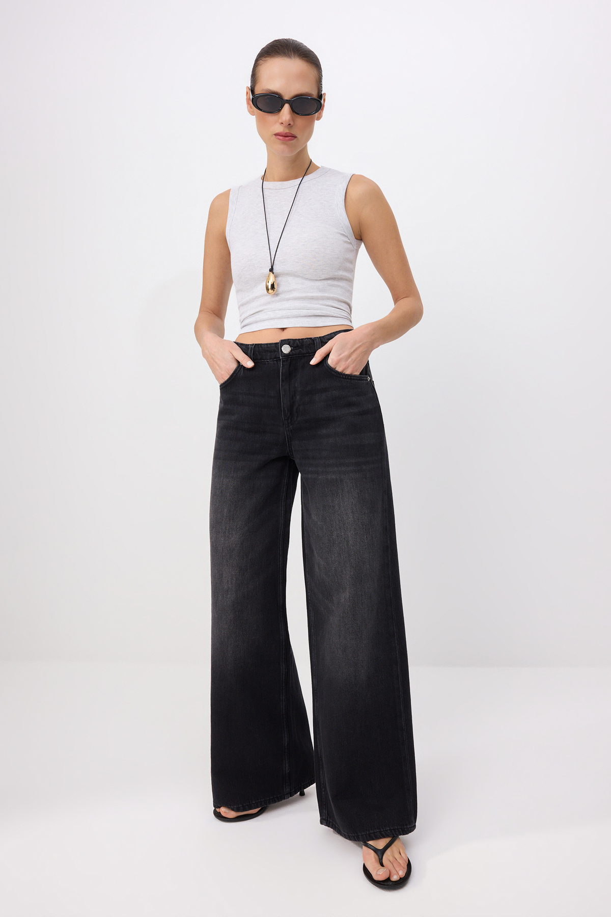 Trendyolmilla  Premium Siyah More Sustainable DÖKÜMLÜ Yüksek Bel %100 Pamuk Wide Leg Jeans TWOSS26JE00136 - Görsel 3