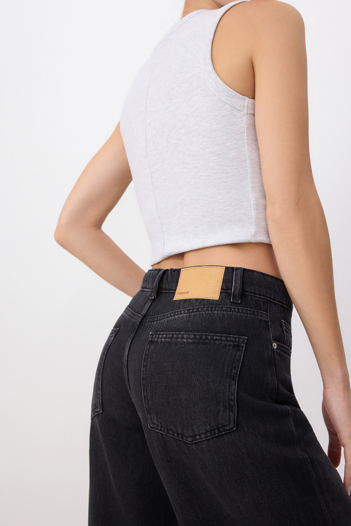 Trendyolmilla  Premium Siyah More Sustainable DÖKÜMLÜ Yüksek Bel %100 Pamuk Wide Leg Jeans TWOSS26JE00136 - Görsel 2