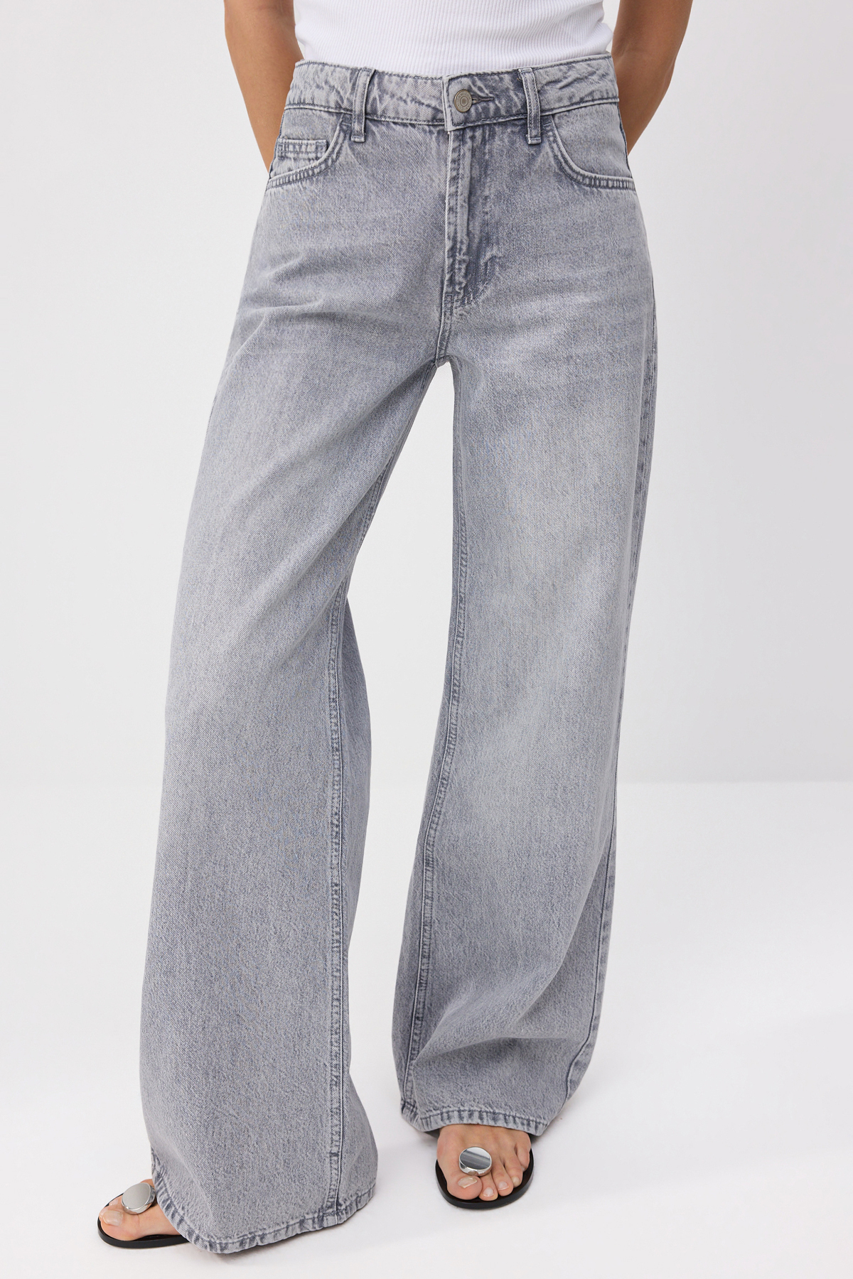 Trendyolmilla  Premium Gri Özel Kumaş Normal Bel 100% Pamuk Wide Leg Geniş Paça Jeans TWOSS26JE00156 - Görsel 4