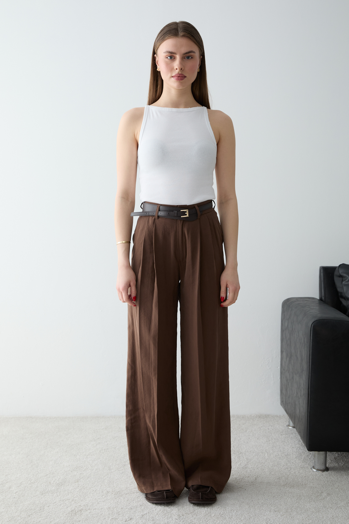 Trendyolmilla  Kahverengi Modal Kemerli Geniş Paça Pantolon TWOSS26PL00191 - Görsel 2