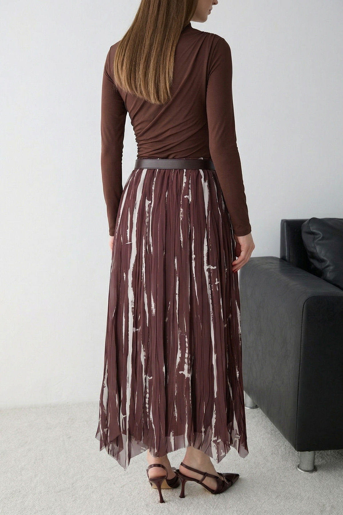 Trendyolmilla  Kahverengi Kemerli Astarlı Desenli Şifon Etek TCTSS26EE00030 - Görsel 6