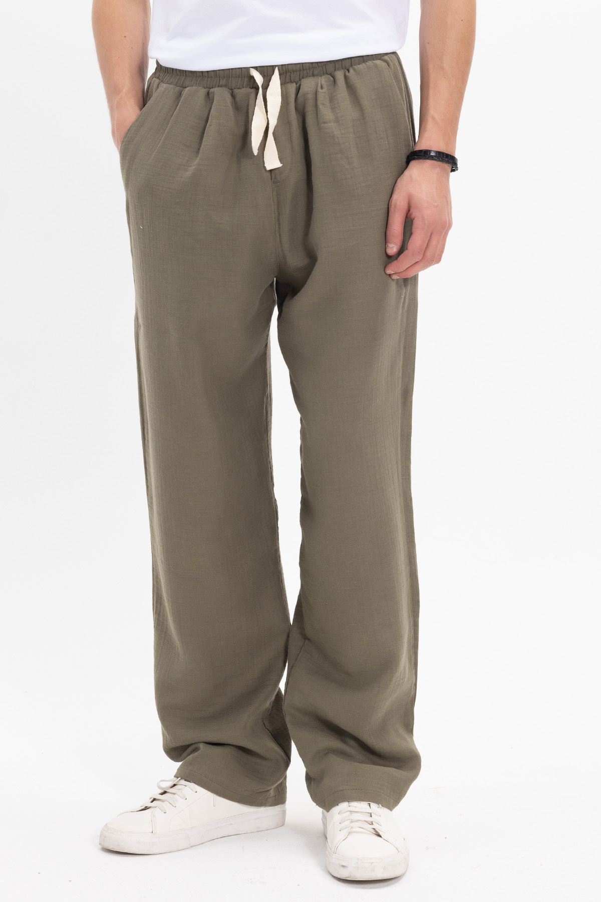 Tudors  Erkek Baggy Fit Geniş Kesim %100 Pamuk Beli Lastikli Yandan Cepli Müslin Haki Düz Pantolon - Görsel 4