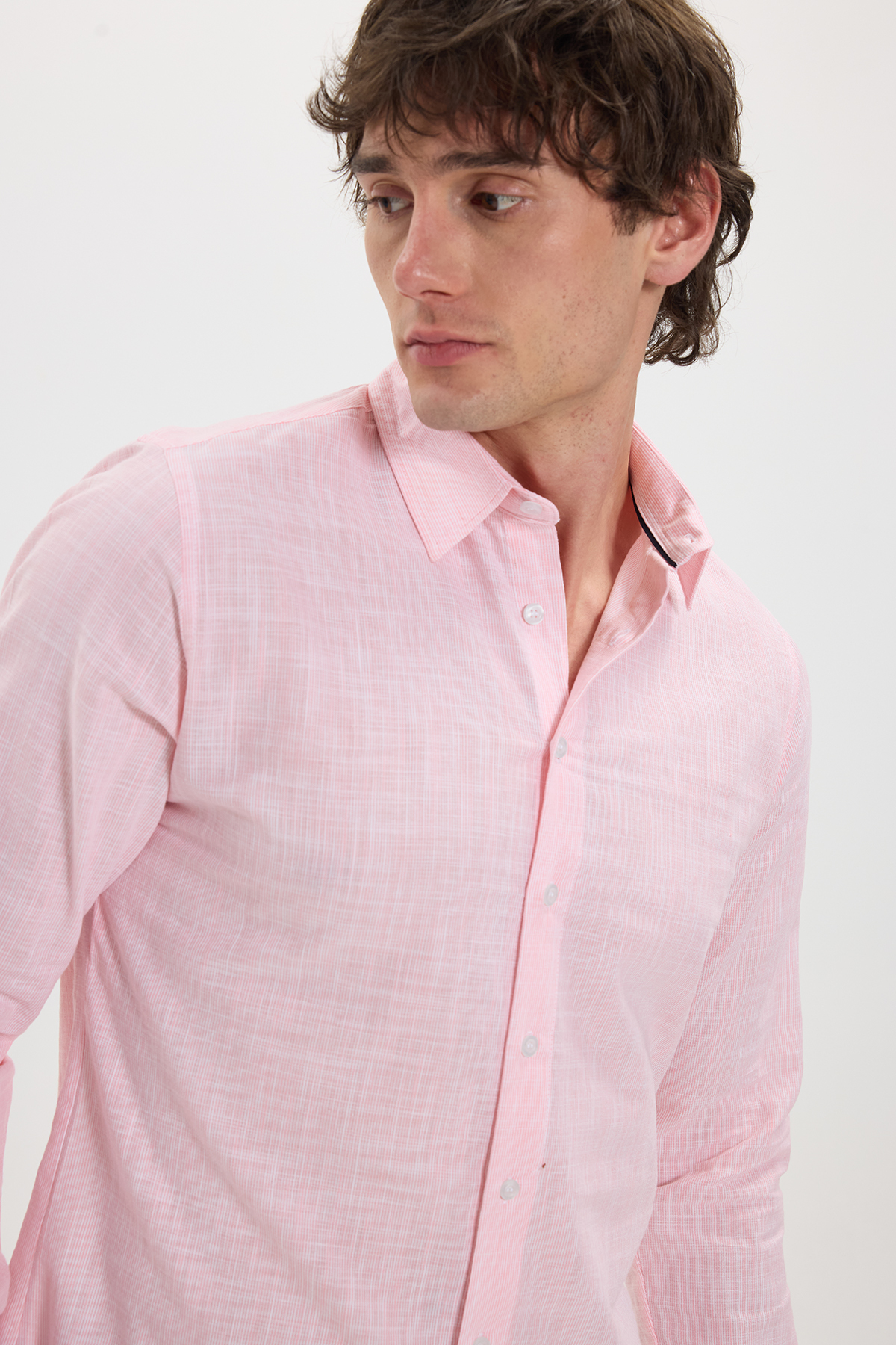پیراهن تودورز مردانه کتان پنبه ای رنگارنگ کژوال / روزمره راه راه Slim Fit/اسلیم فیت    بیسیک کژوال/روزمره | Tudors DR250030 TR - تصویر 3