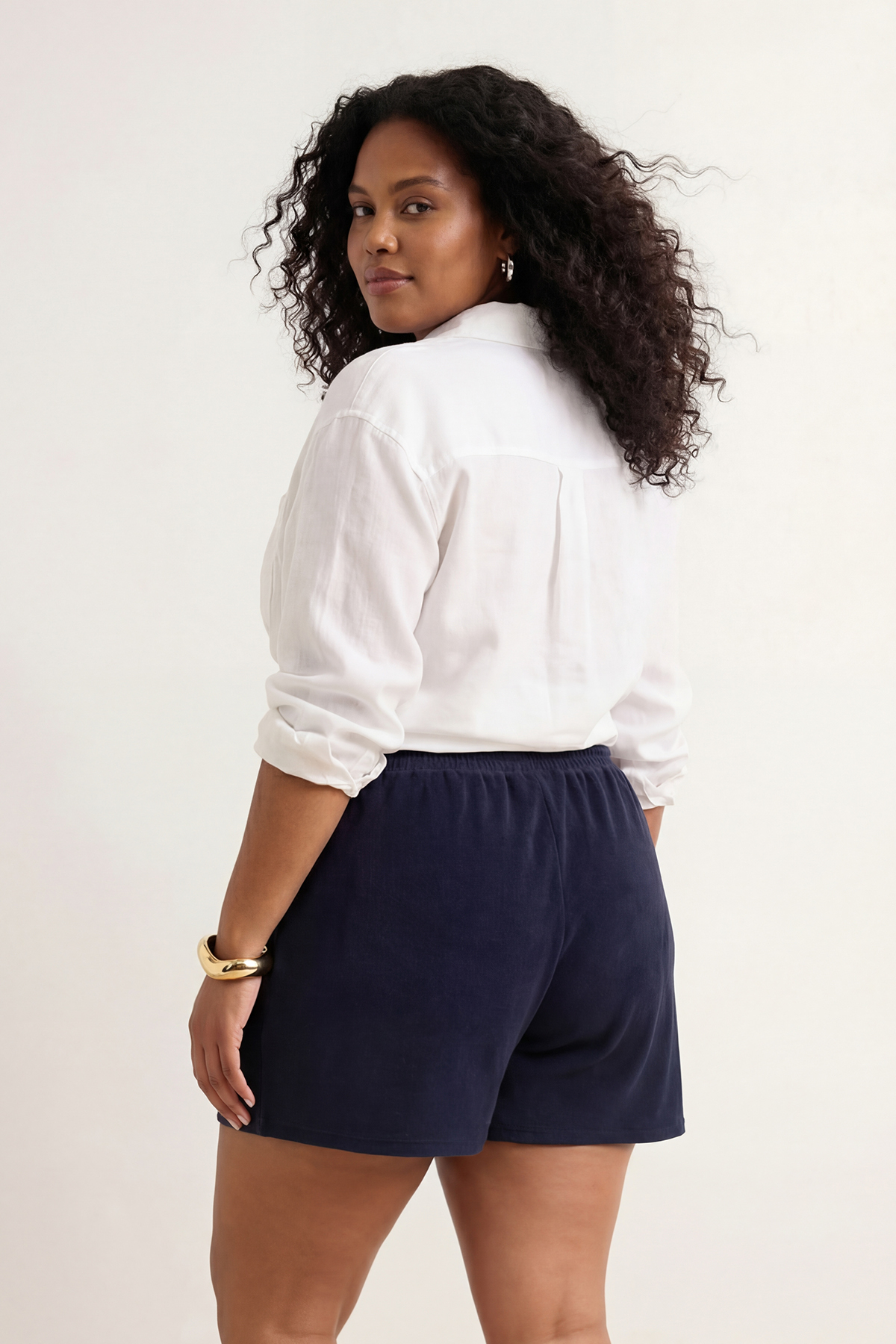 Trendyolmilla  Lacivert Havlu Kumaş Geniş Paça Büyük Beden Şort & Bermuda TBBSS26AP00033 - Görsel 2