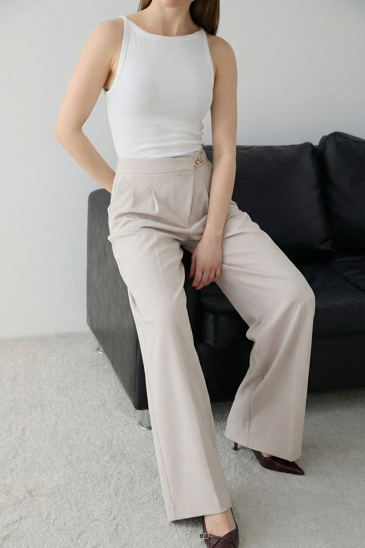 Trendyolmilla  Taş Kapama Detaylı Geniş Paça Modal Pantolon TWOSS26PL00128 - Görsel 2