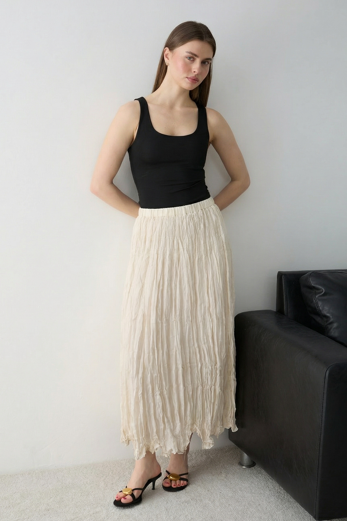 Trendyolmilla  Taş Buruşuk Astarlı Maxi Asimetrik Etek TWOSS26ET00160