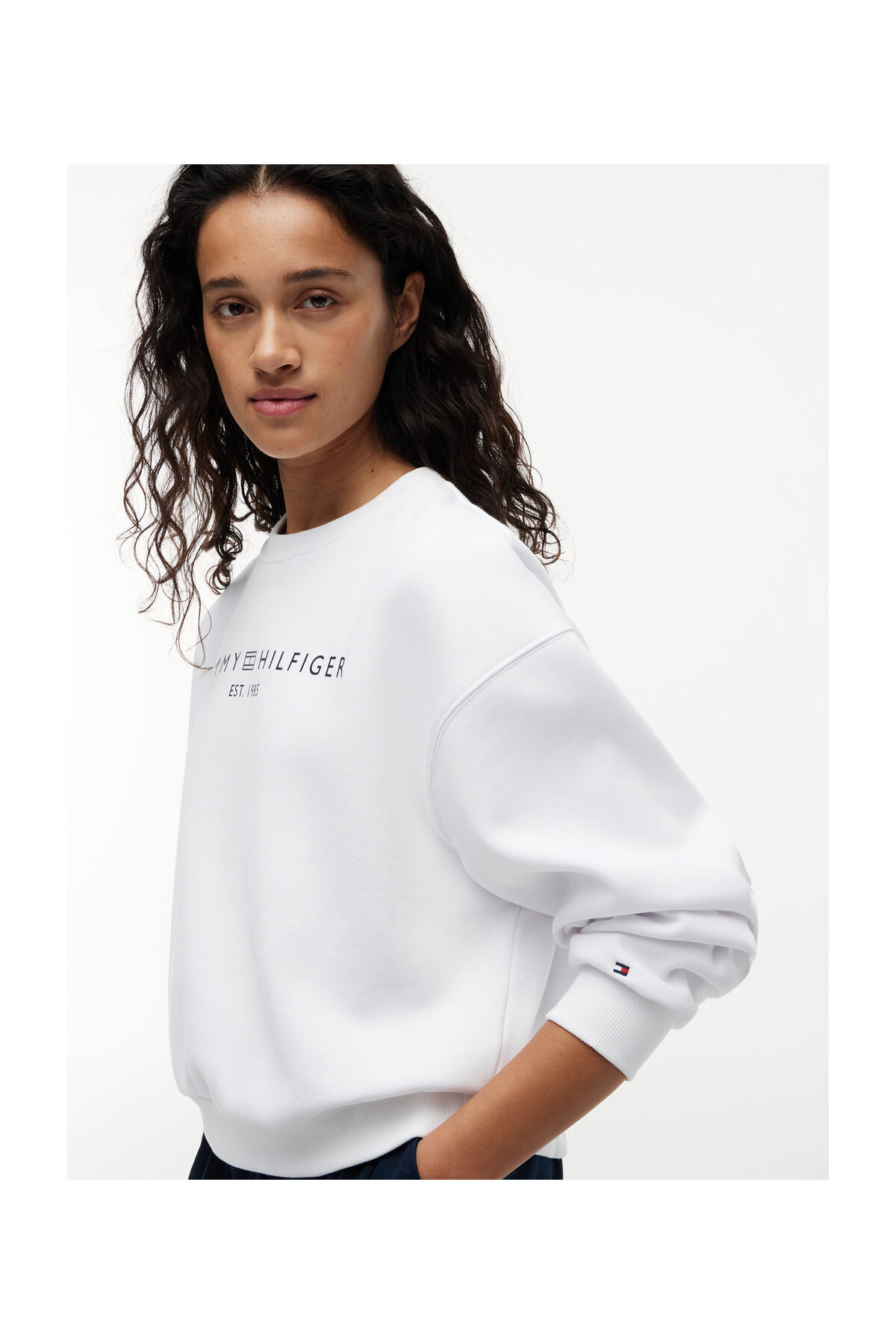 Tommy Hilfiger WW0WW47831 YCF L CORP LOGO MDRN SWTSRT