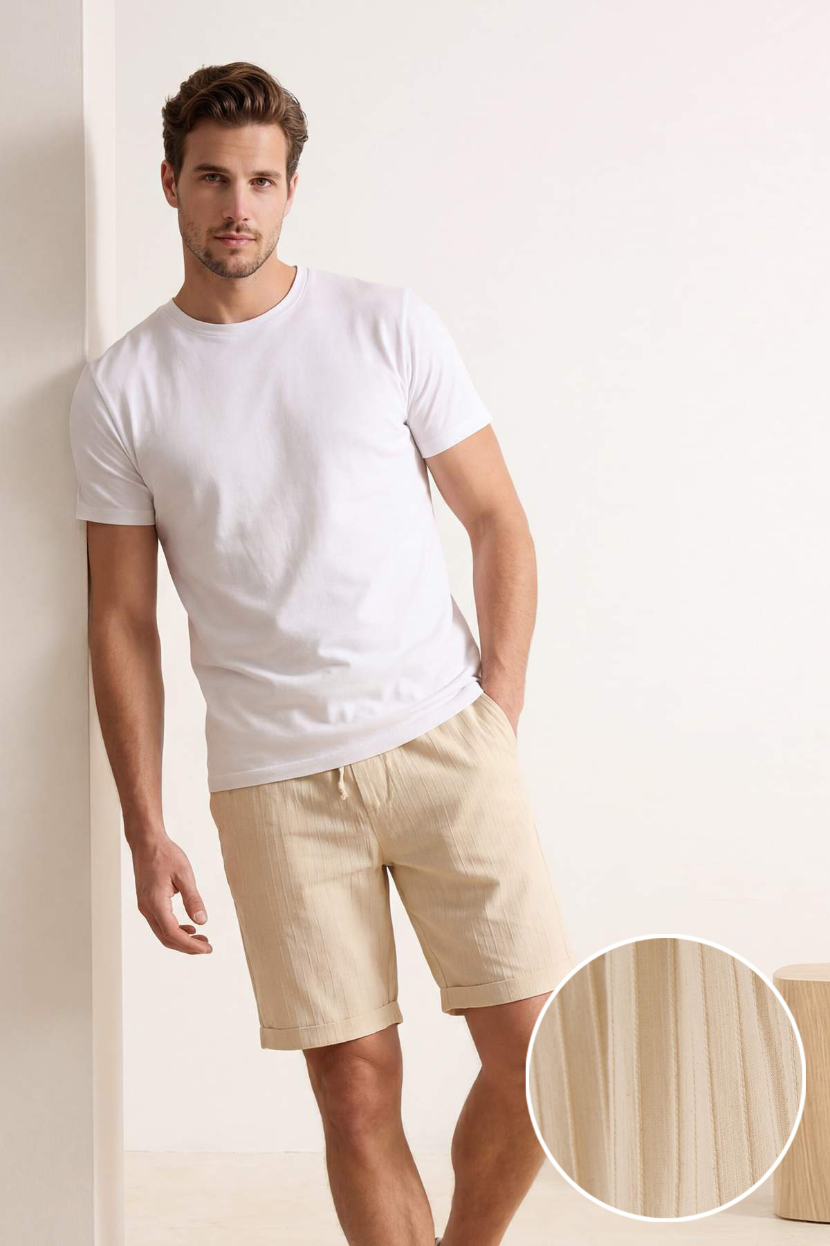 Trendyolmilla Man Bej Normal Kalıp/Regular Fit %100 Pamuklu Dokulu Boru Paça Erkek Dokuma Şort&Bermuda TMNSS26SR00010