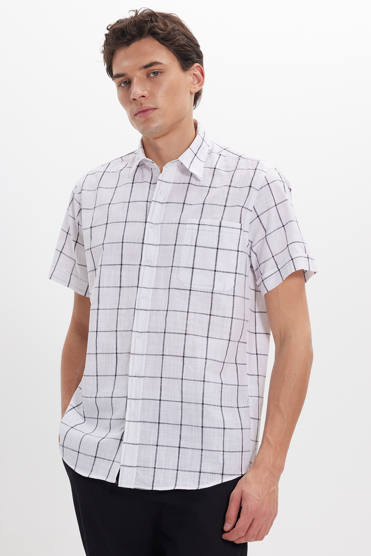 Men's Regular Fit Classic Cut 100% Cotton Short Sleeve Checkered Linen Effect Pocket Shirt