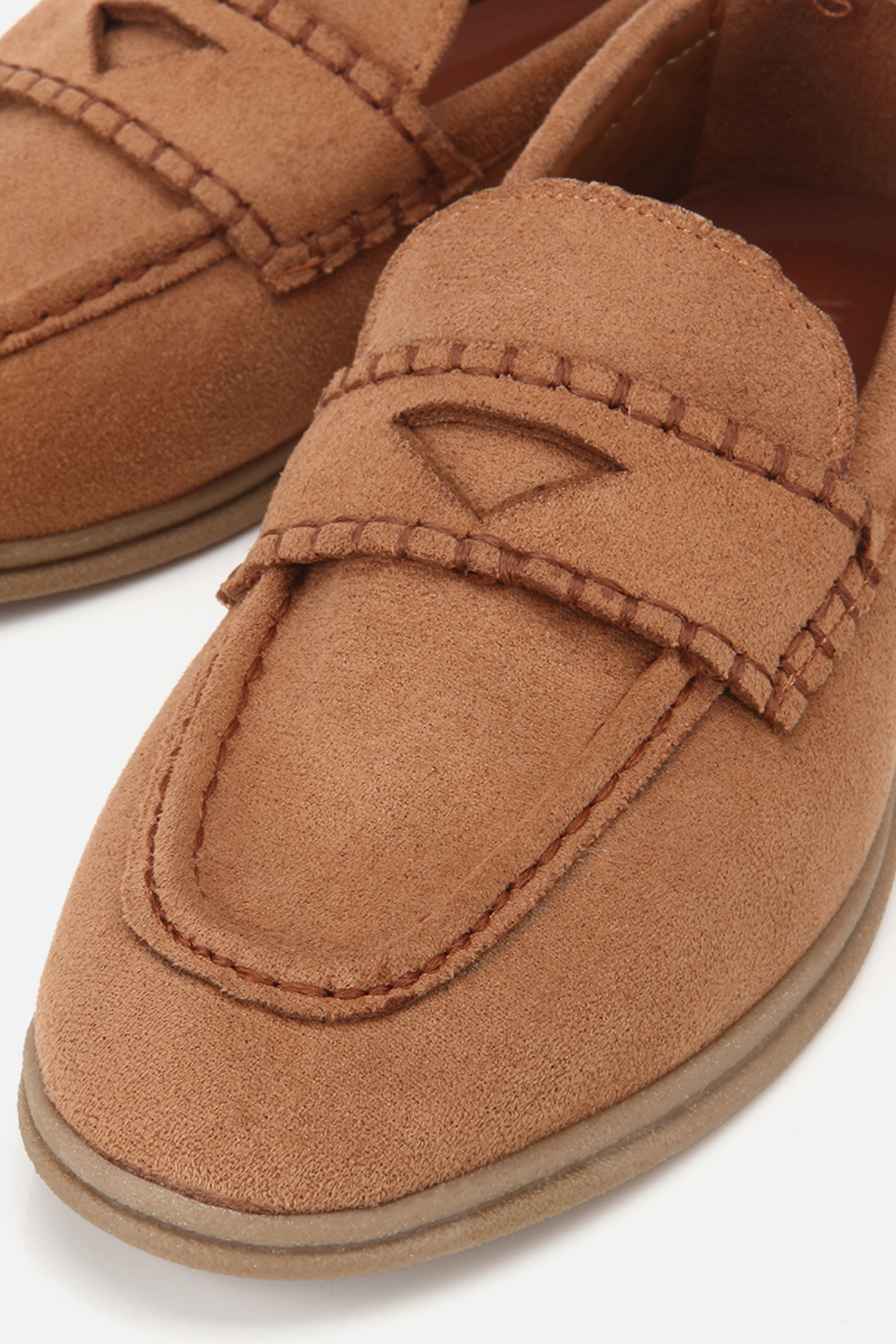 Yaya by Hotiç Kadın Taba Süet Dikiş Detaylı Loafer görsel 4