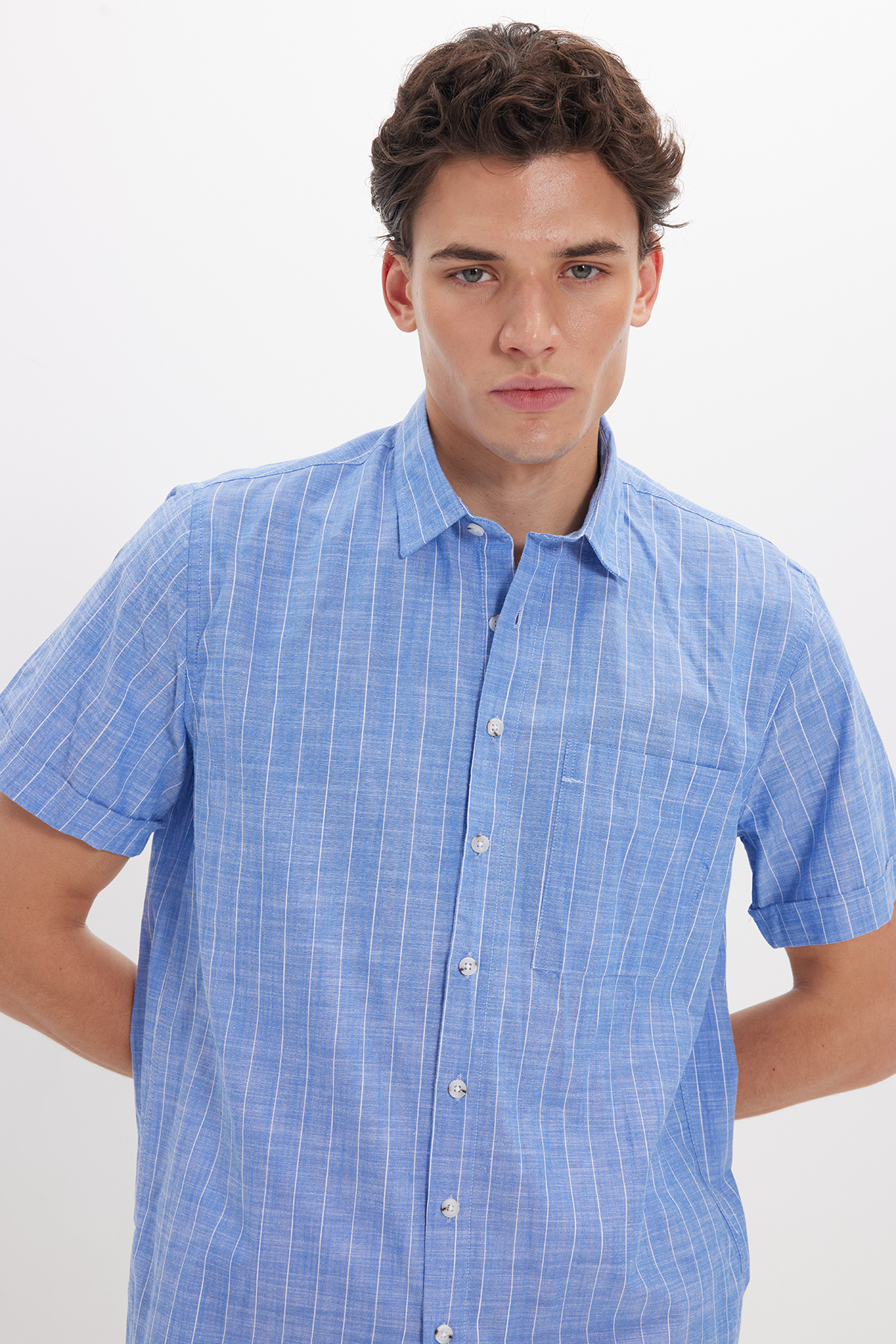 Men's Regular Fit Classic Cut Oversize 100% Cotton Linen Texture Striped Short Sleeve Saxe Blue Shirt with Pockets
