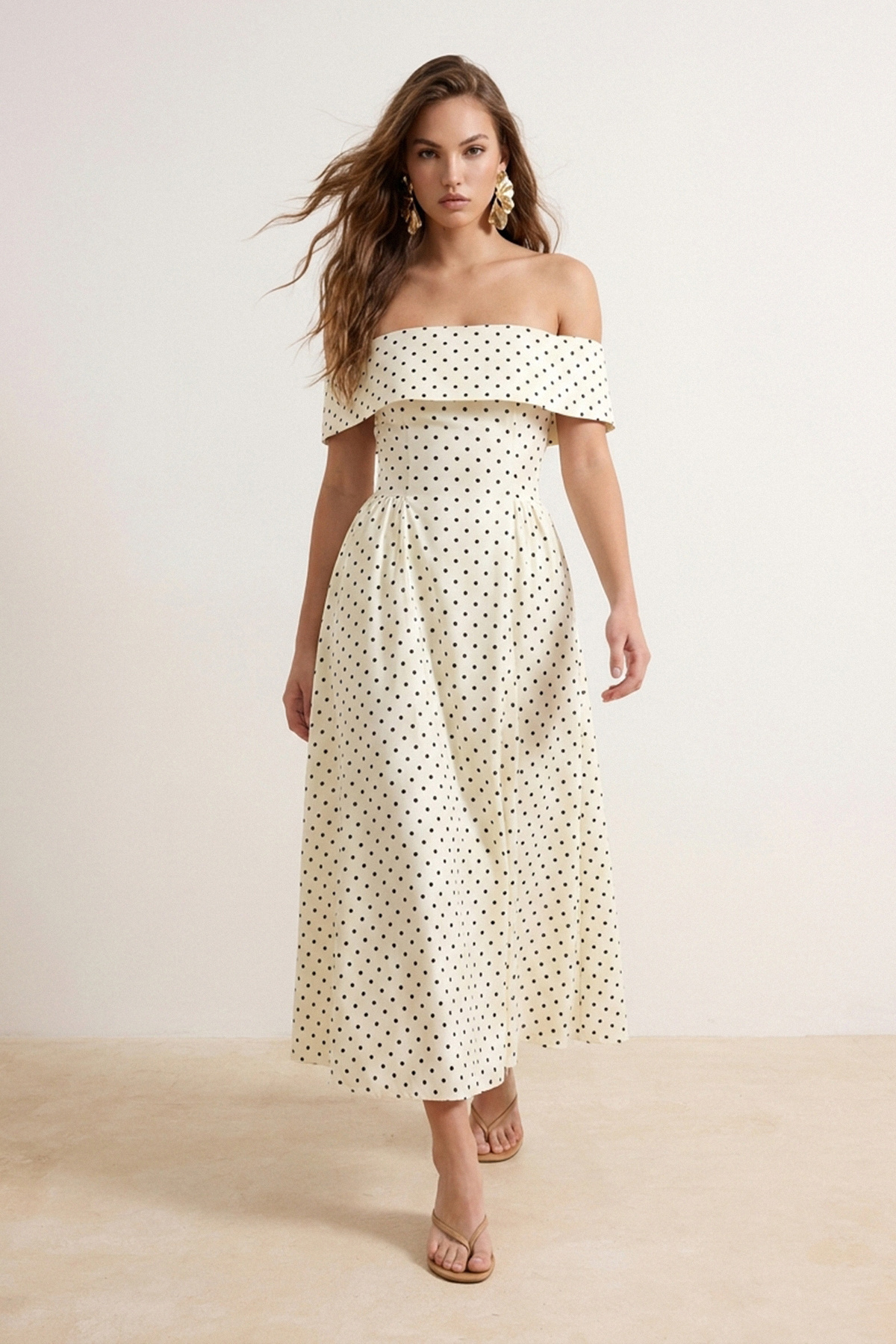 Trendyol Kollektion Ecru Polka Dot gemustertes Carmen-Kragen-Maxikleid in A-L...