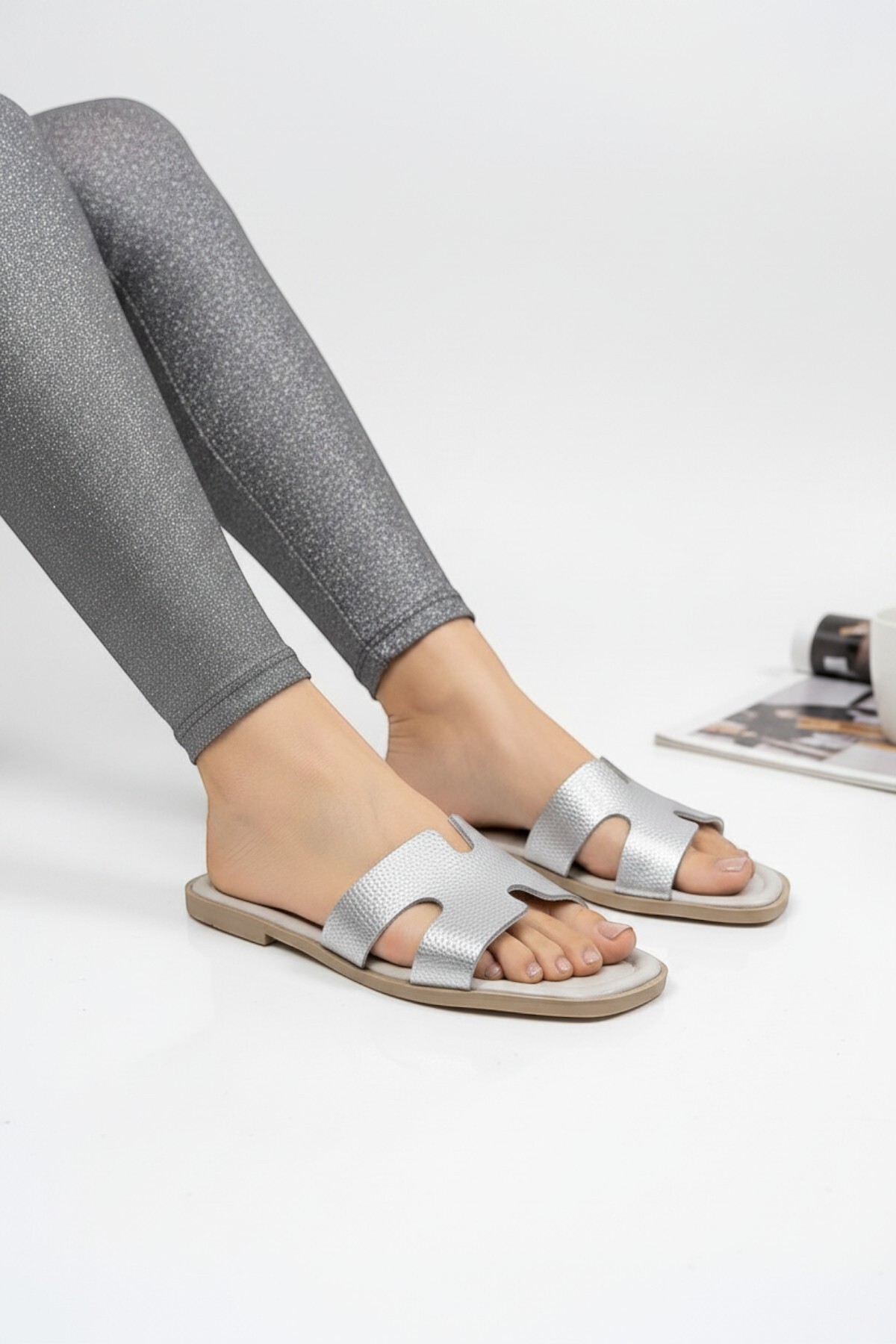 Women's Platinum Slippers Soft Slippers with Pet Dowry Bundle Slippers Stylish Elegant Guest Slippers
