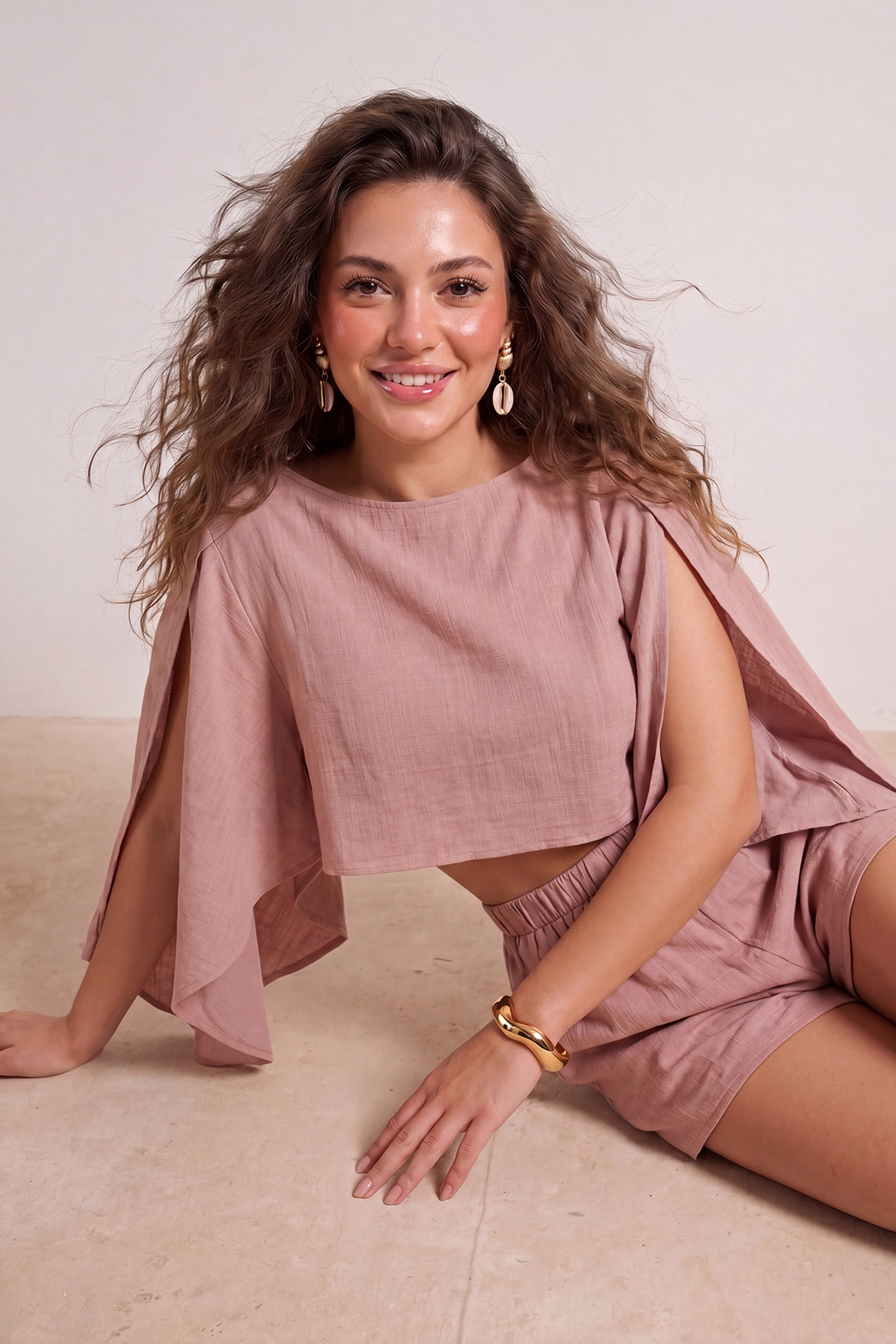 Trendyol Kollektion Nerzfarbenes, gewebtes Strandblusen-Shorts-Set mit Kordel...