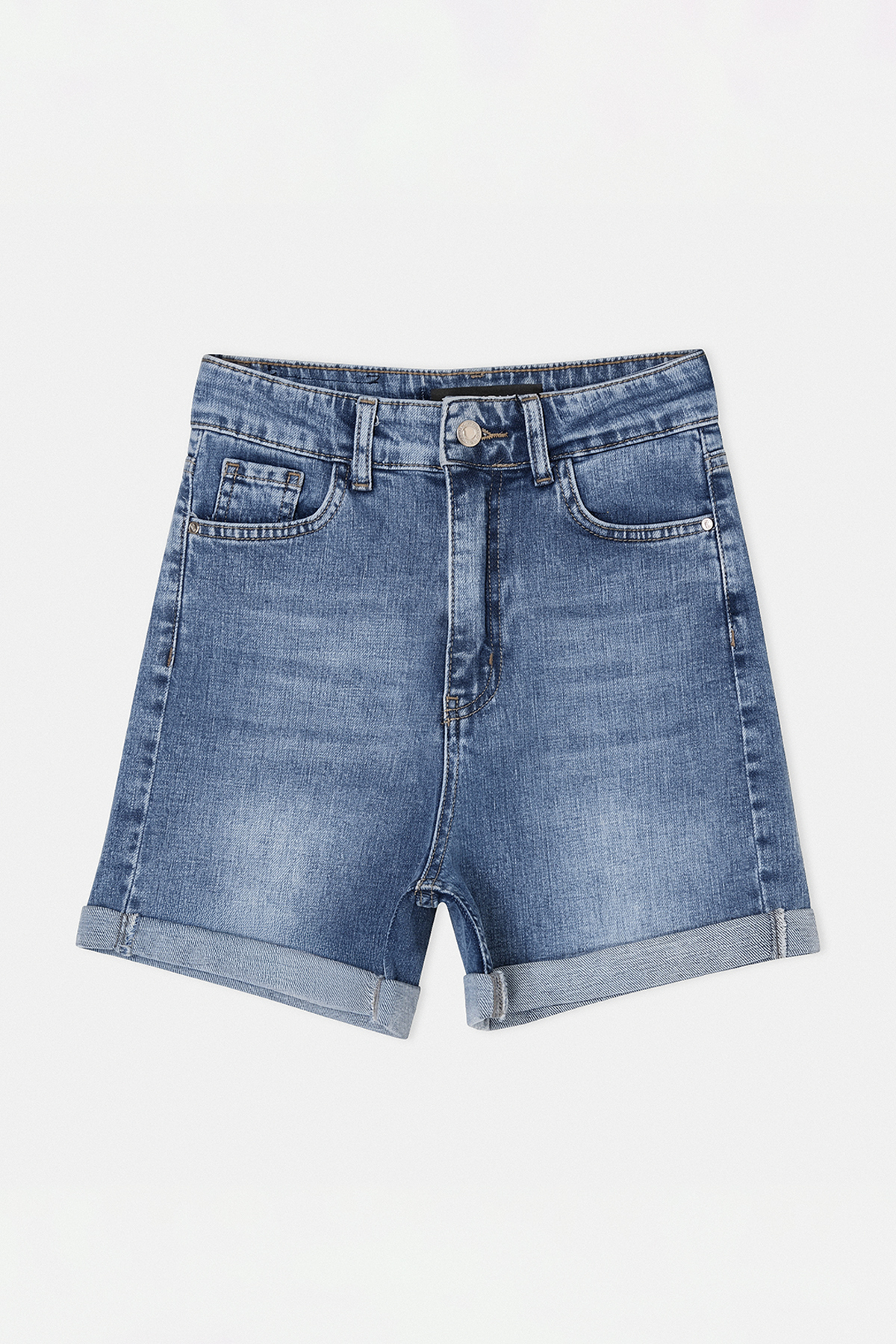 Drop by Trendyolmilla Mavi Dar Kalıp Katlama Detaylı Kot Şort TDRSS26SR00015
