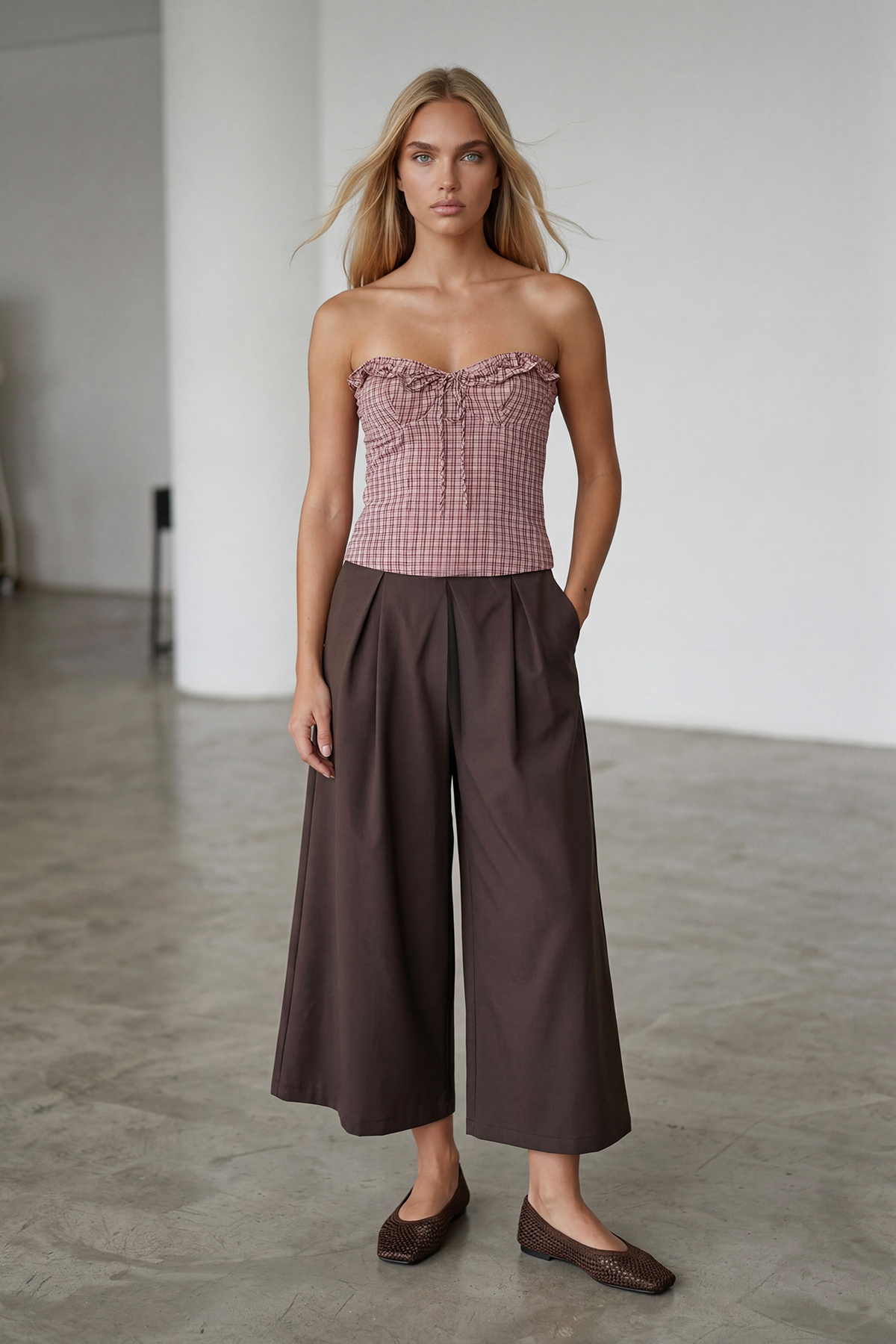 Brown Double Pocket Pleated Waist Poplin Capri Pants ALC-X15518