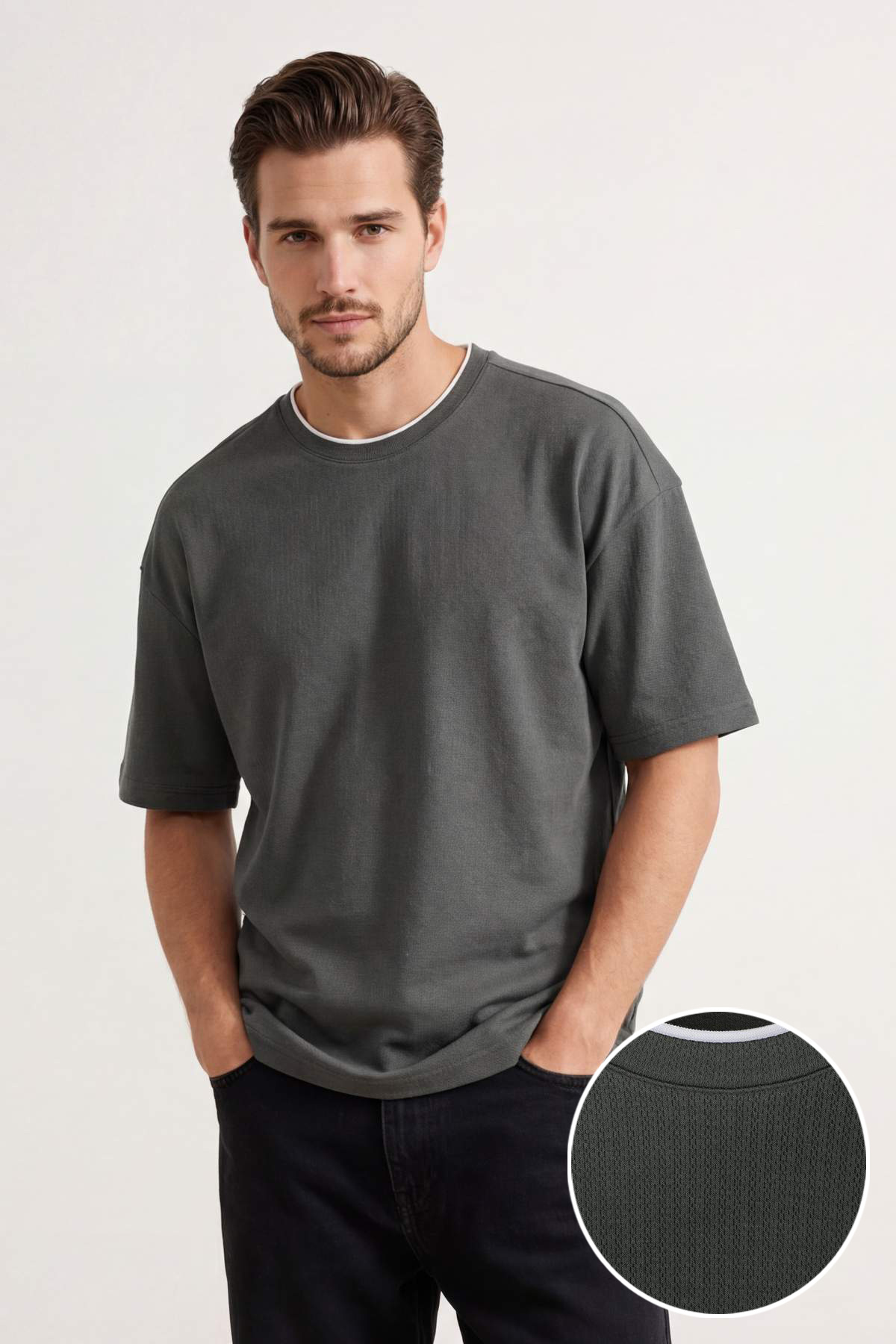 Trendyolmilla Man Antrasit Oversize/Geniş Kesim Dokulu T-Shirt TMNSS26TS00017