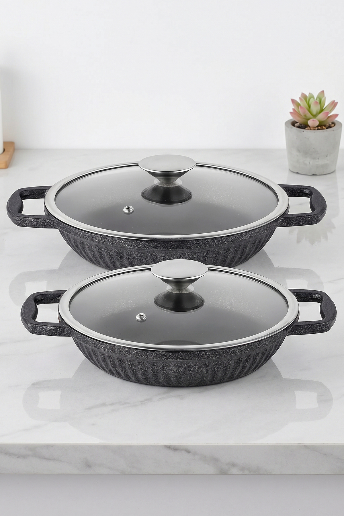Valeriya 4-Piece Frying Pan Set with Cast Glass Cover 18-20 Cm