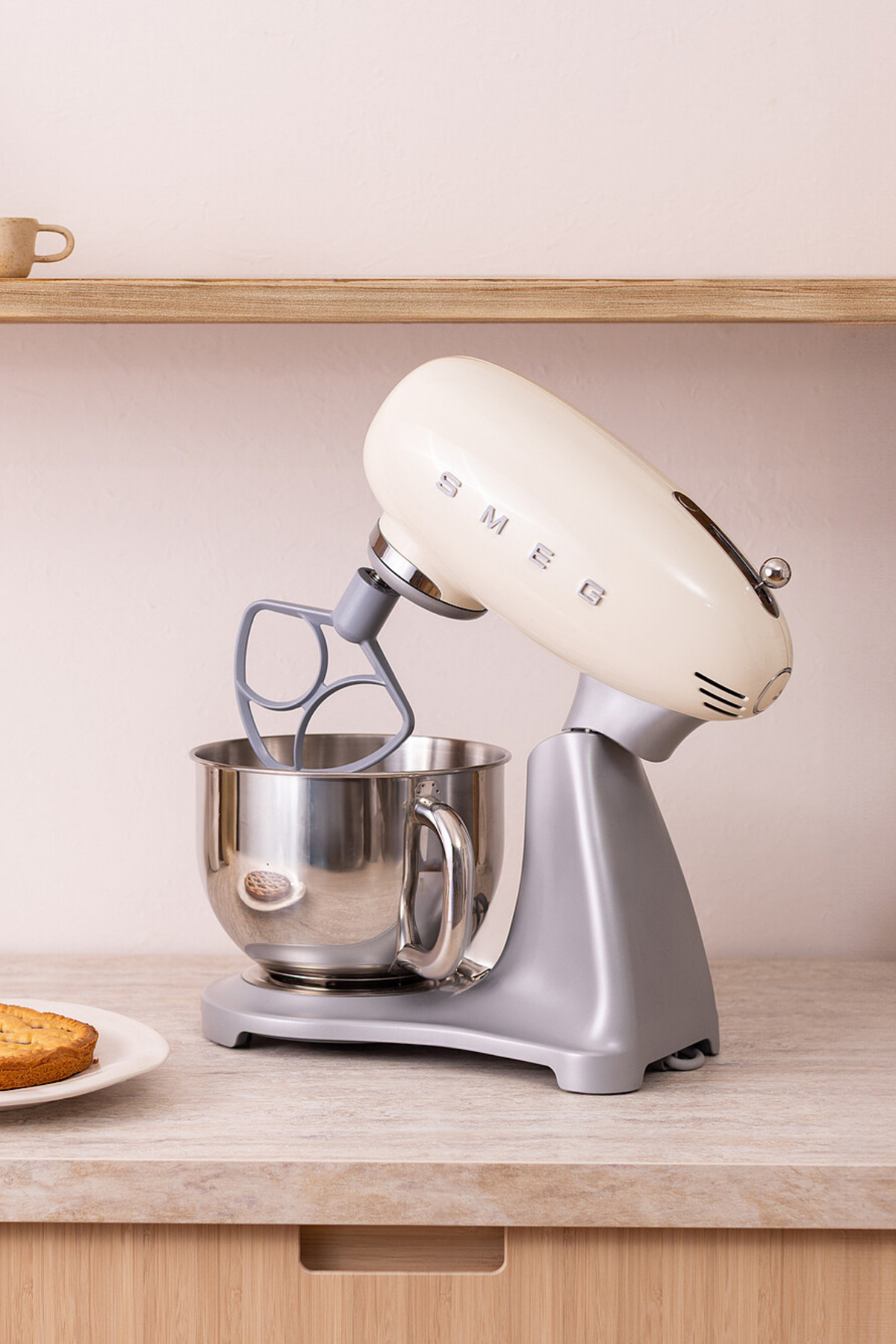 50's Style Steady-Mix 4.8L Cream SMF04 Stand Mixer Kitchen Chef