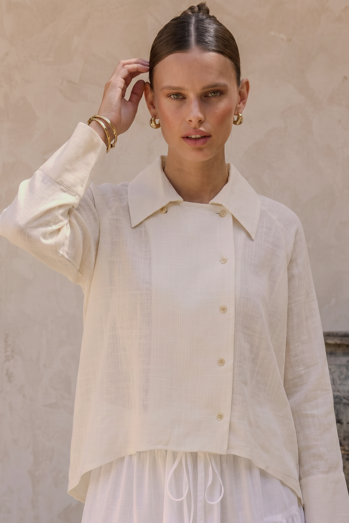 Trendyol Collection Ecru Button Detailed Shirt Jacket Twoss26Ce00061