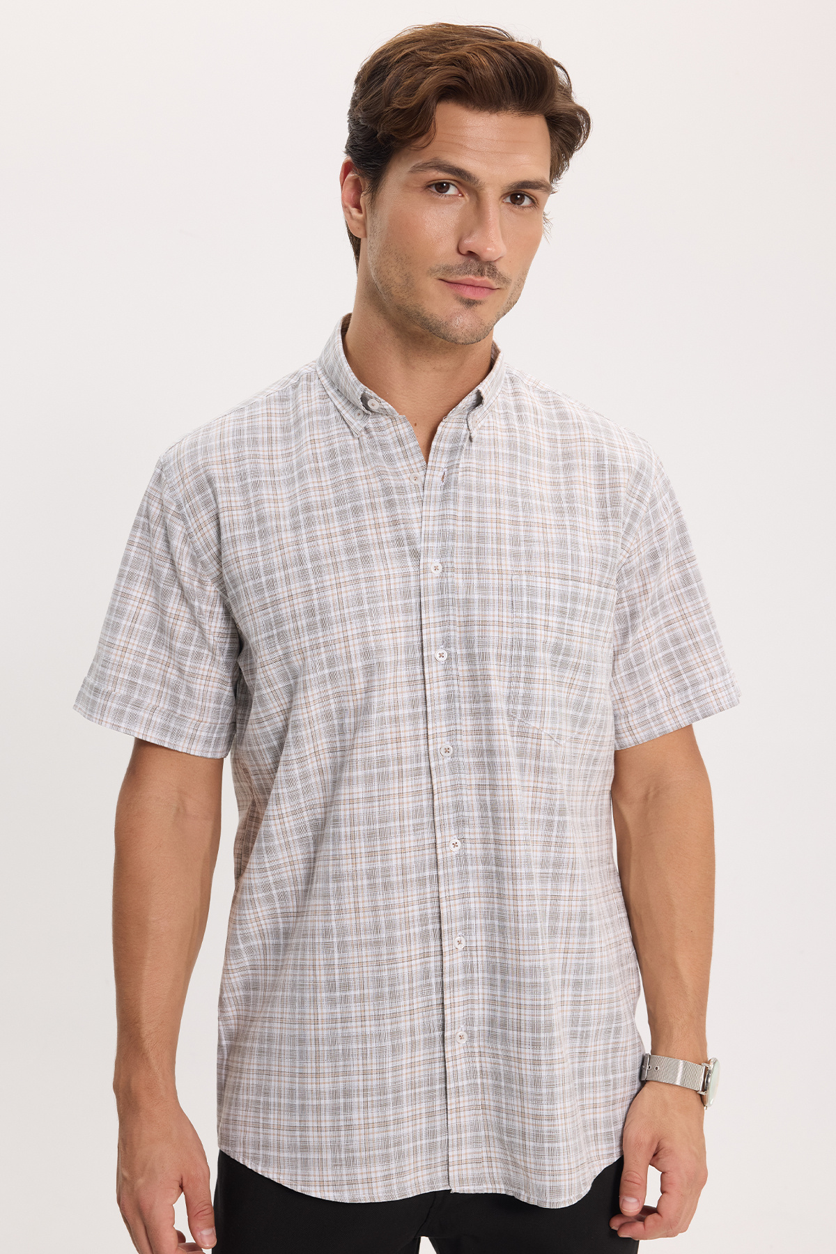 Men's Regular Fit Classic Cut 100% Cotton Short Sleeve Plaid Linen Effect Pocket Beige Shirt