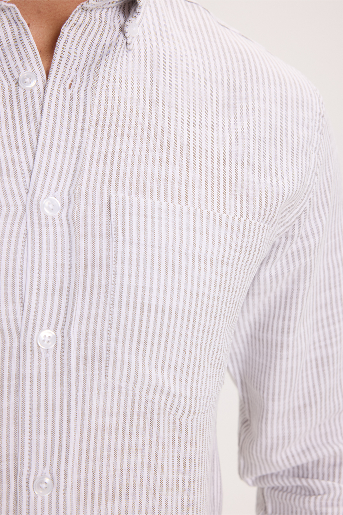 پیراهن تودورز مردانه کتان پنبه ای خاکی کژوال / روزمره راه راه Slim Fit/اسلیم فیت    Slim/اسلیم فیت کژوال/روزمره | Tudors DR250031 TR - تصویر 4