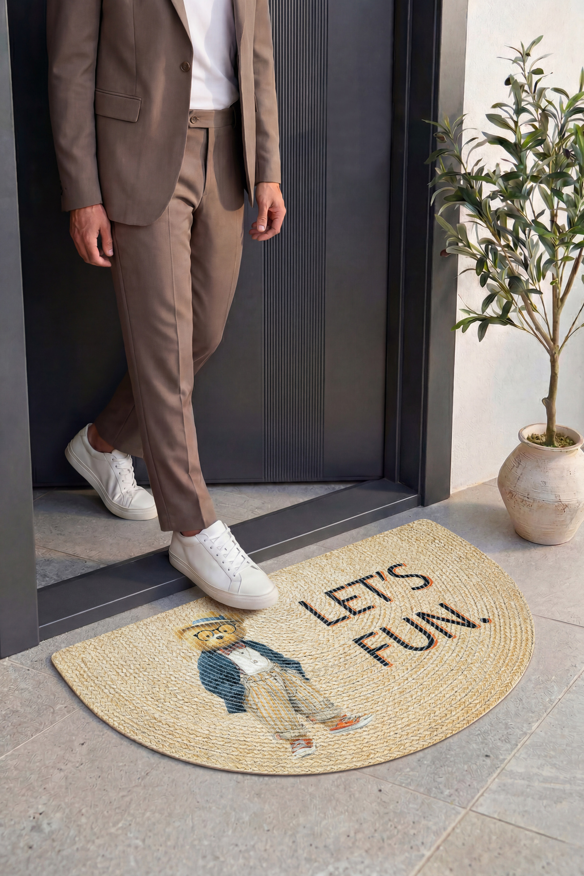 Passy Half Moon Figure Teddy Bear Decorative Door Mat Cute Entrance Balcony Patio Rug