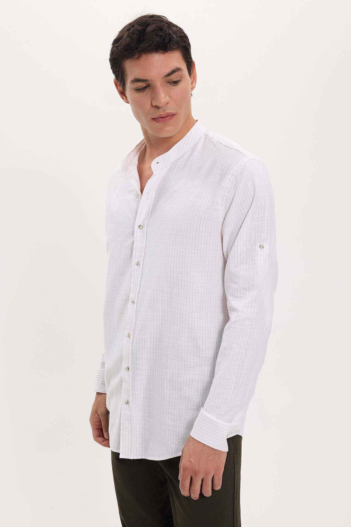 پیراهن تودورز مردانه کتان پنبه ای بژ  راه راه Slim Fit/اسلیم فیت    Slim/اسلیم فیت کژوال/روزمره | Tudors DR240051 TR - تصویر 5