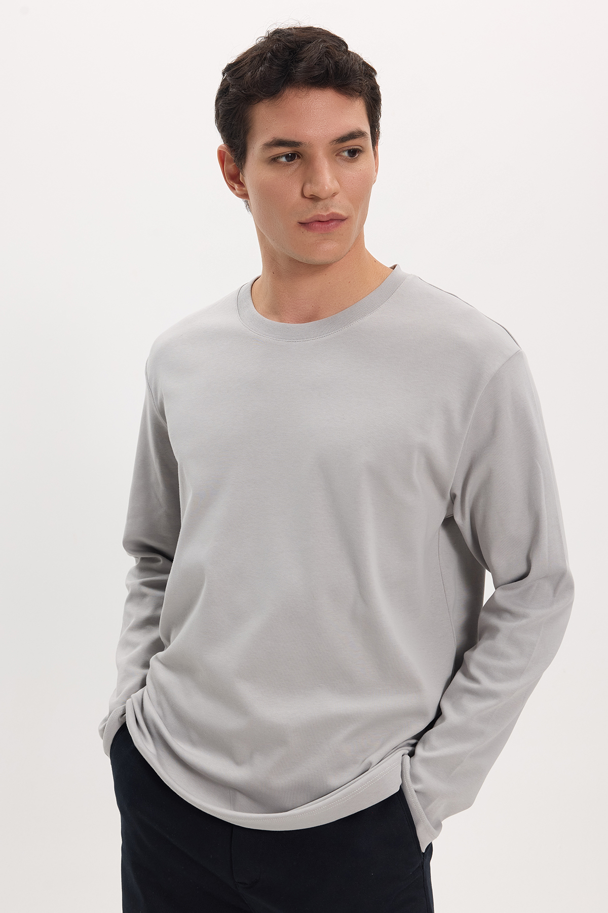 Tudors Unisex Relax Fit Rahat Kesim %100 Pamuk Uzun Kollu Bisiklet Yaka Gri Basic Tişört