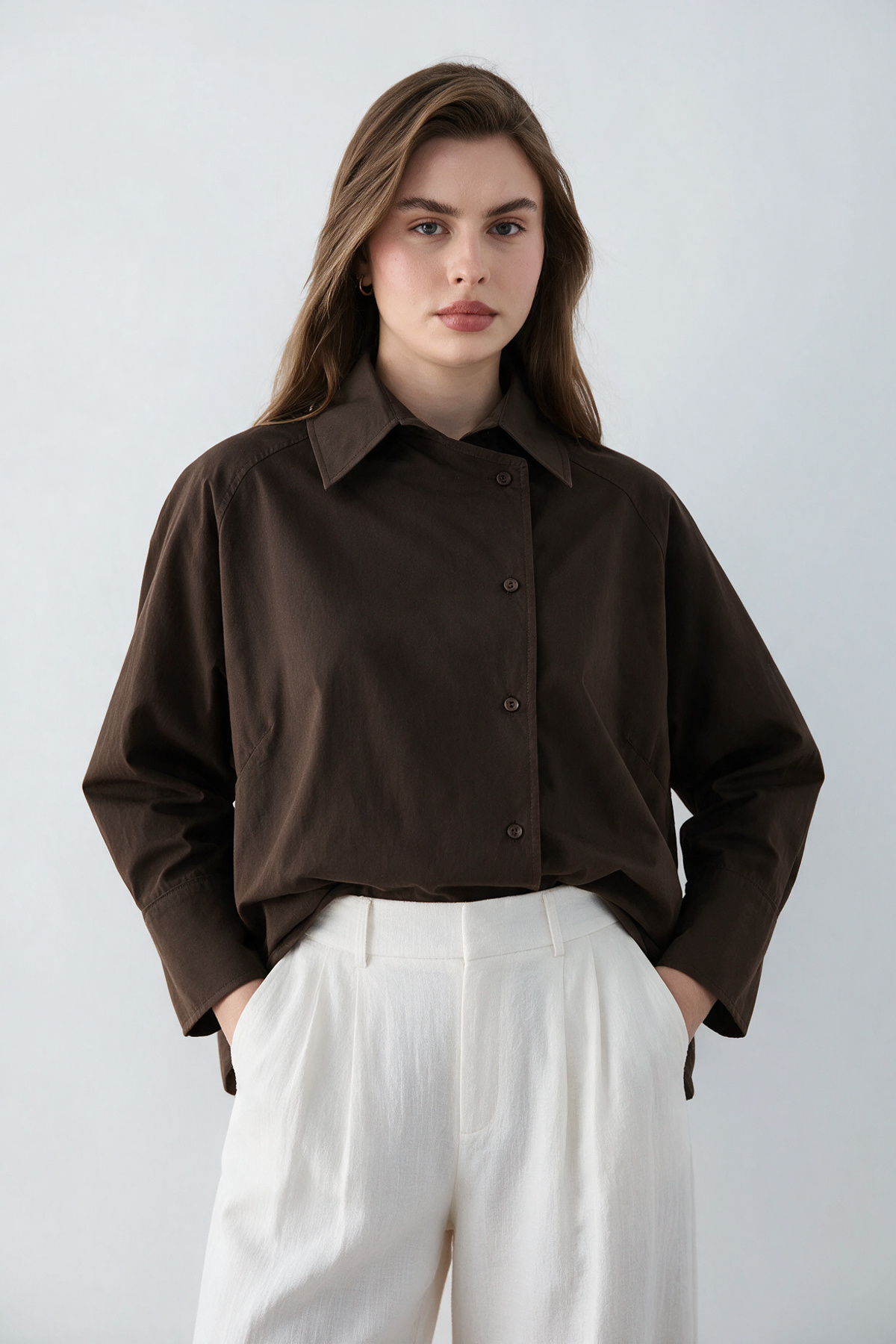 Trendyol Collection Dark Brown Closure Detailed 100% Cotton Woven Shirt Twoss26Go00022