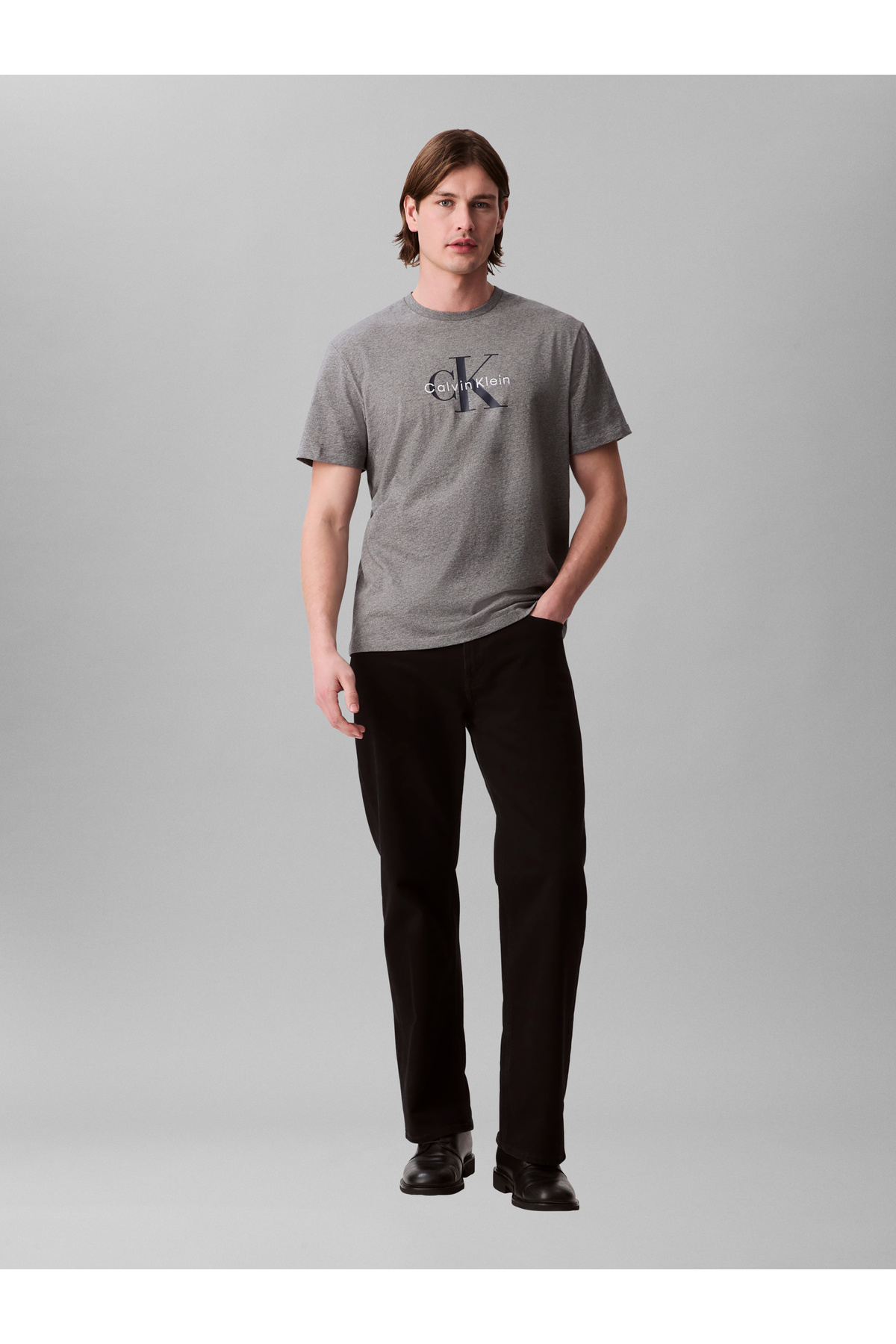 تیشرتمردانهCalvin Kleinخاکستری