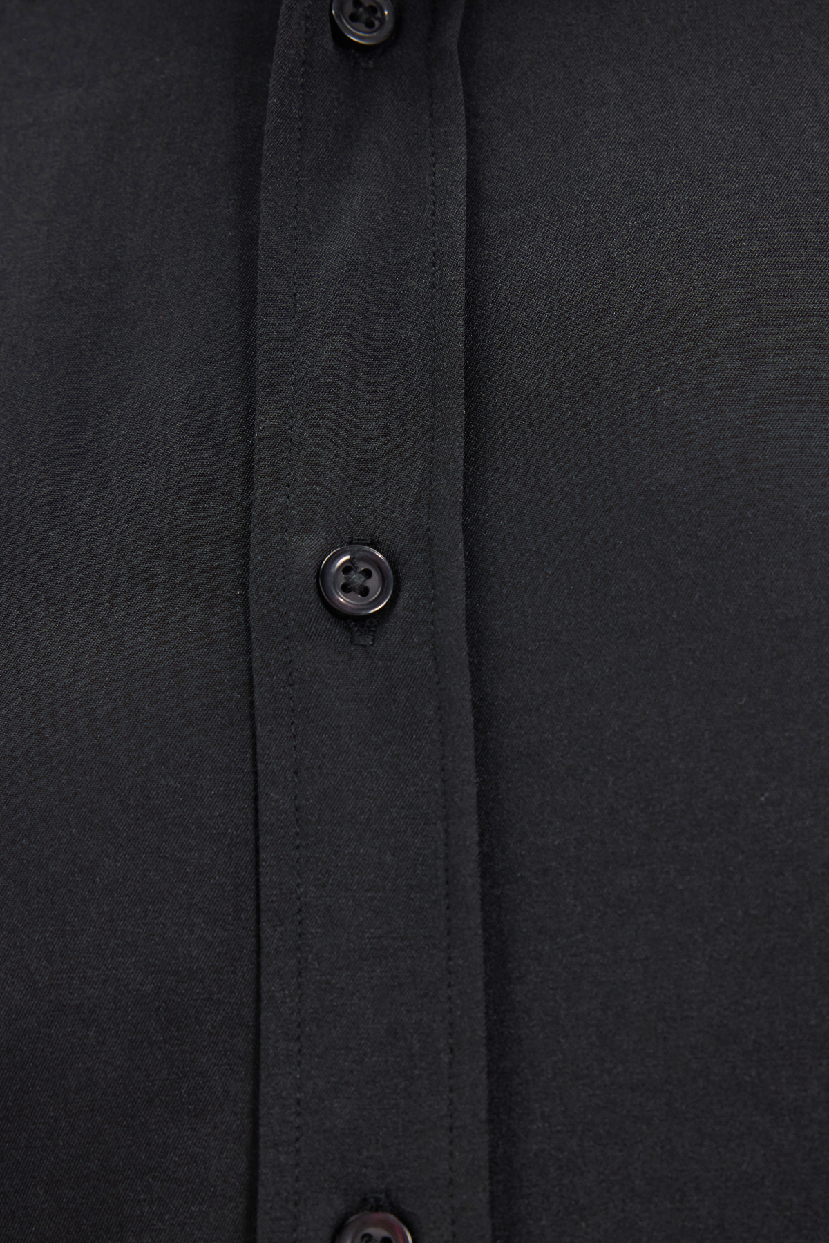 Erkek Modern Slim Fit Düz Saten Pamuklu Siyah Gömlek — مشکی MD210001-142 — تصویر 8 از 9