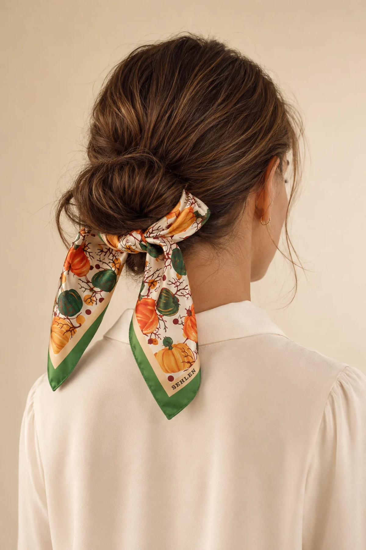 Kadın Balkabağı Desenli Saten Fular Bandana 56x56 cm - Yeşil 4