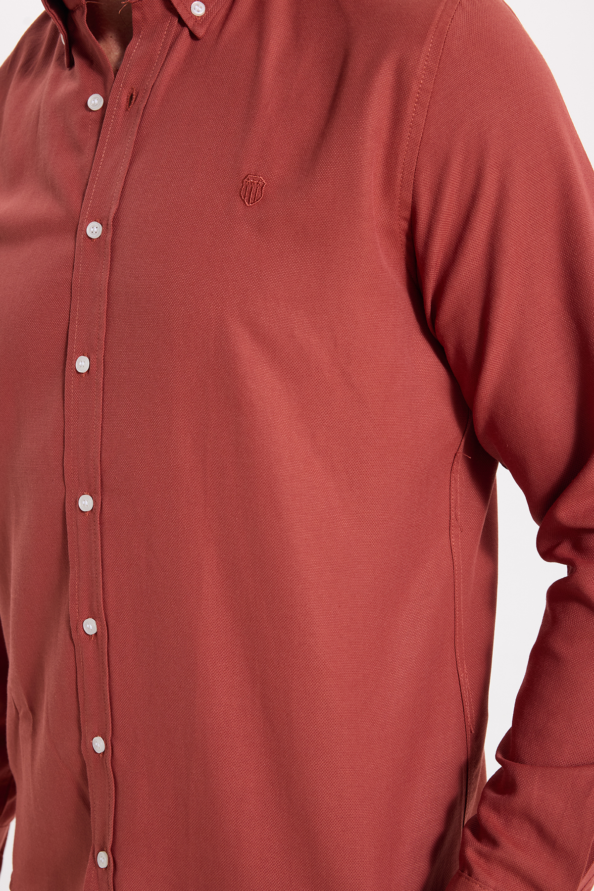 Erkek Slim Fit Dar Kesim Düz Oxford Armalı Düğmeli Yaka Kiremit Spor Gömlek — رنگارنگ DR250017 — تصویر 5 از 9