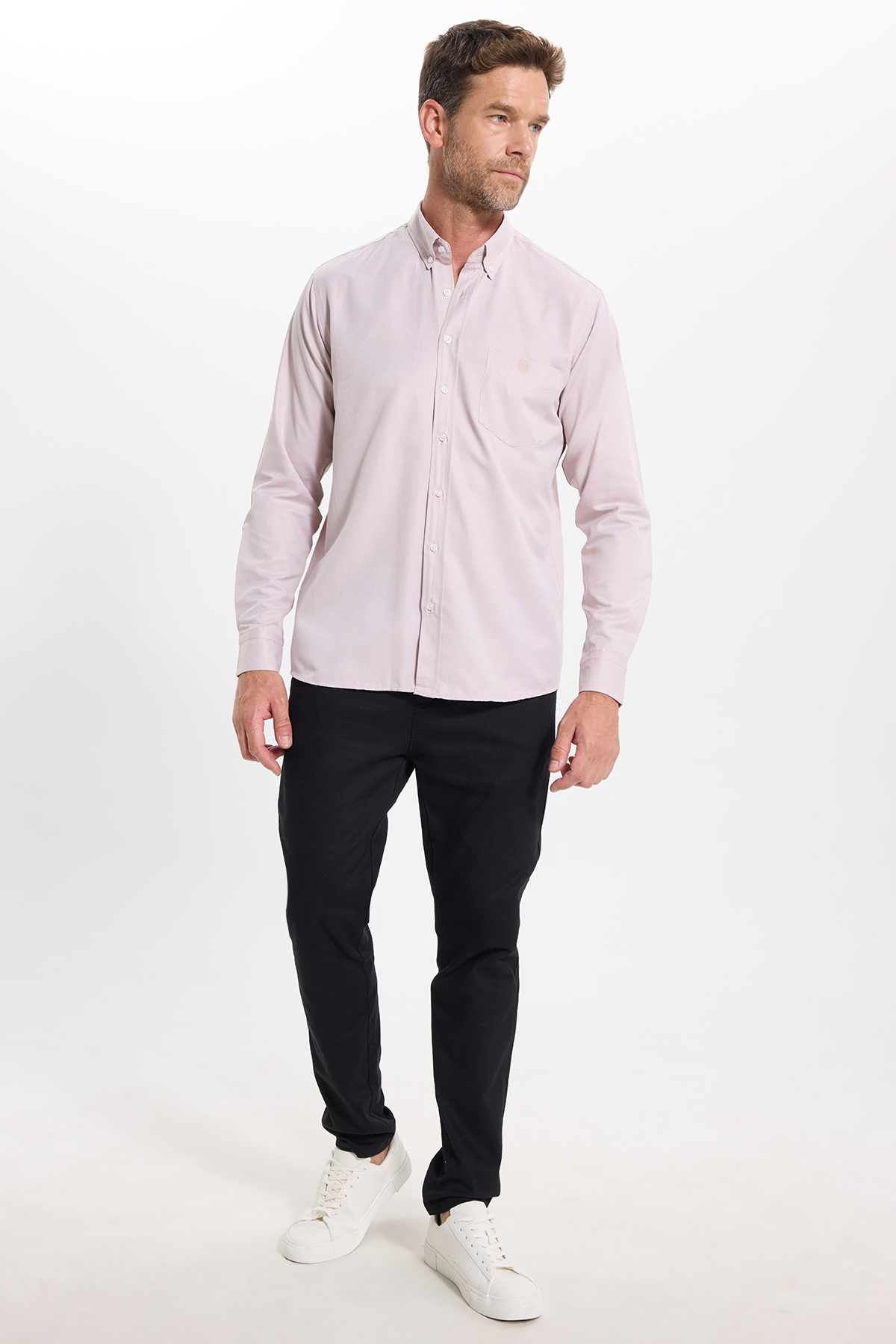 Erkek Regular Fit Klasik Kesim Oxford Doku Yaka Düğmeli Cepli Nakışlı Taş Gömlek — خاکستری KL230016-720-1 — تصویر 3 از 10