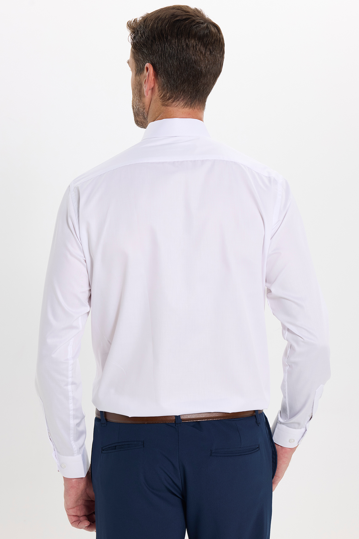 Erkek Regular Fit Rahat Kesim Uzun Kol Kravatlık Yaka Non-Iron Pamuklu Beyaz Gömlek — سفید KL250008 — تصویر 9 از 10