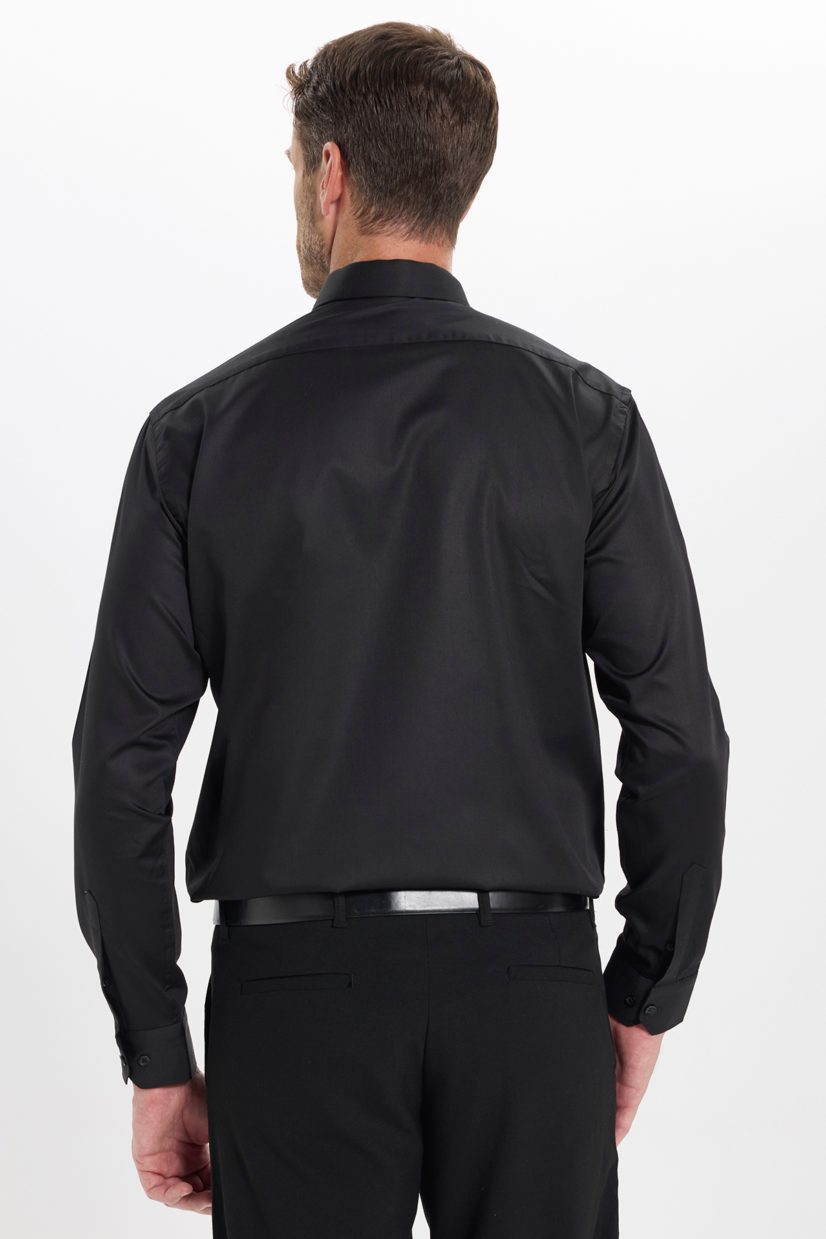 Erkek Regular Fit Rahat Kesim Siyah Non-Iron Pamuklu Gömlek — مشکی KL250008 — تصویر 8 از 8