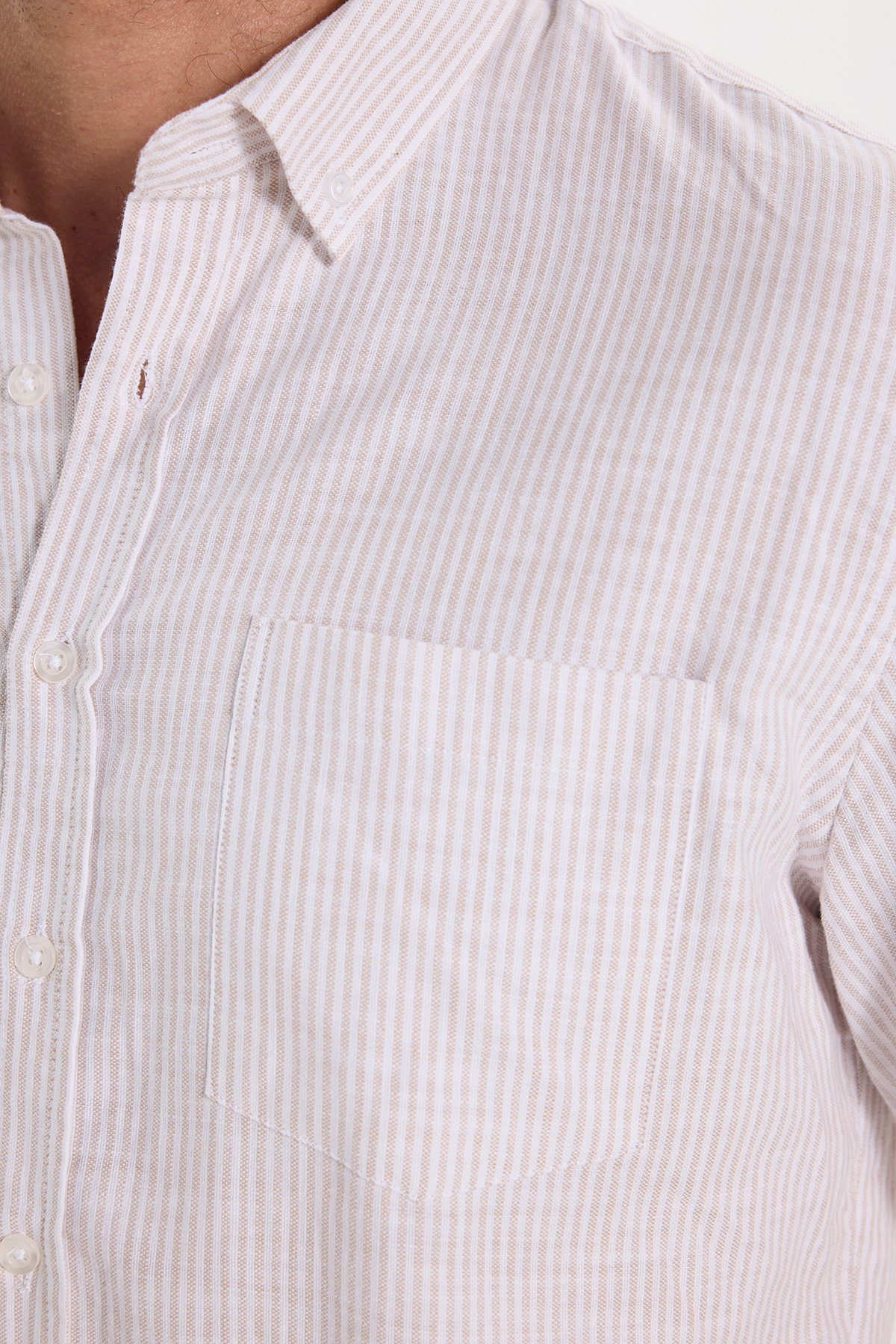 پیراهن تودورز مردانه کتان پنبه ای بژ  راه راه Slim Fit/اسلیم فیت    آستین بلند کژوال/روزمره | Tudors DR250031-3325 TR - تصویر 3